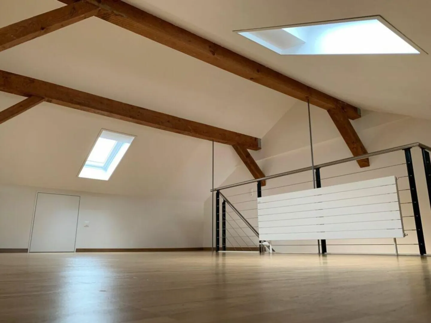 Appartamento duplex di 2½ stanze a Kriens - Foto 2 di 5