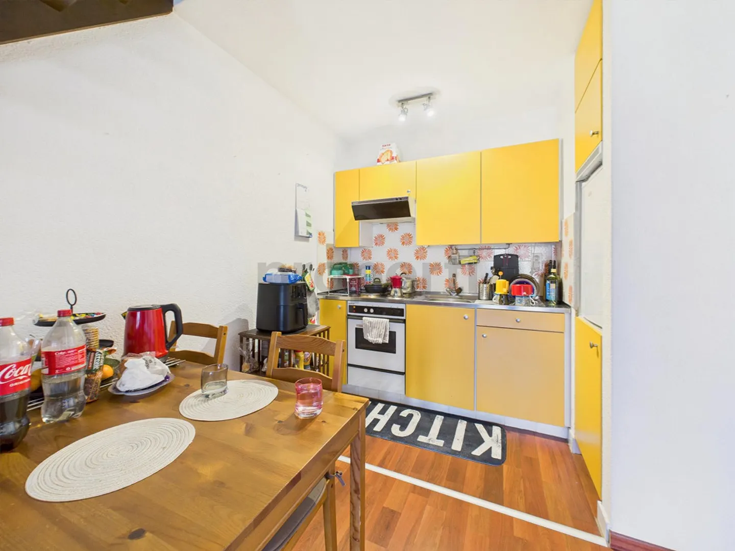 Helles 1,5-Zimmer-Apartment mit Balkon in Melano - Foto 6 von 10