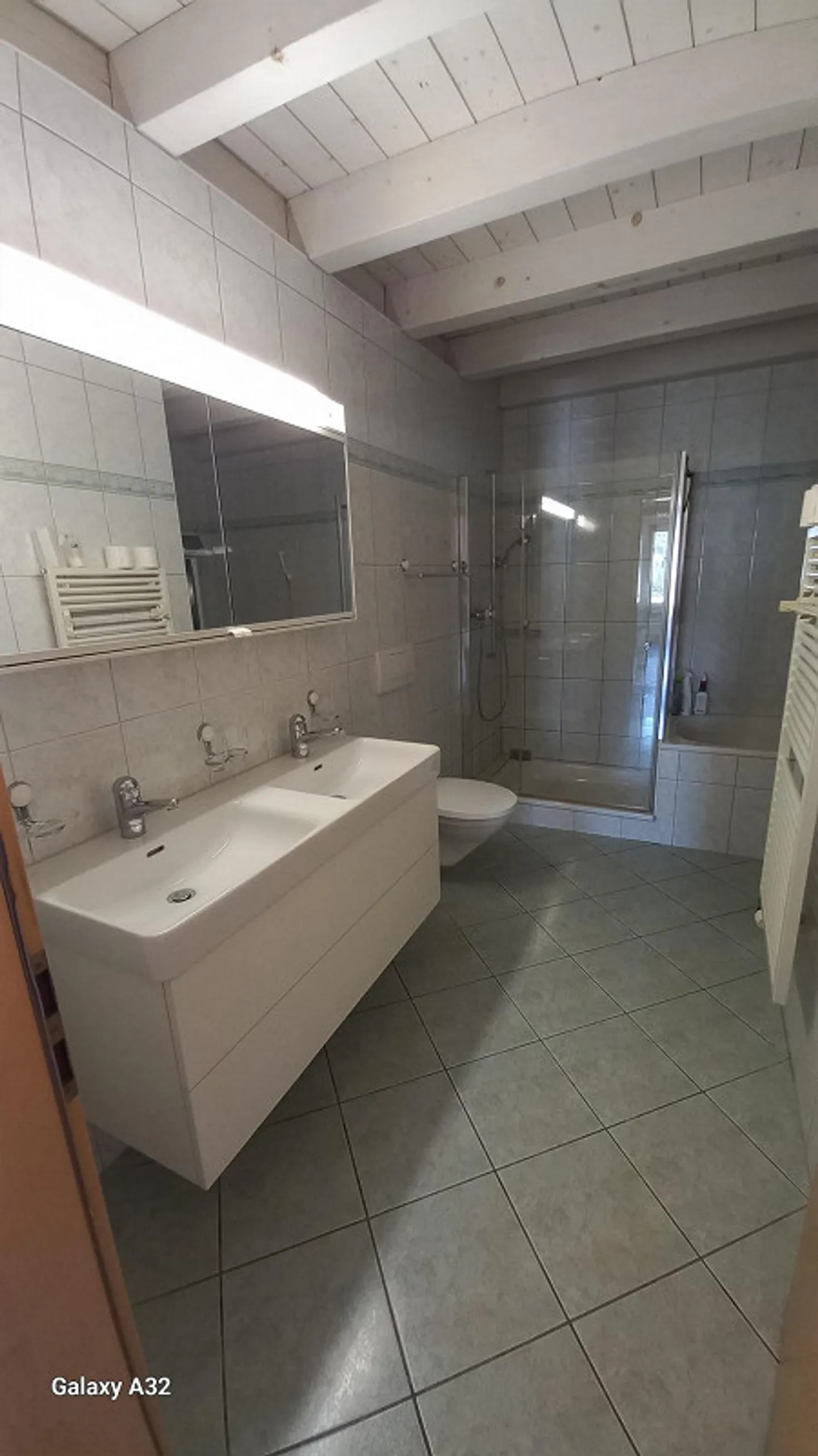 Geräumige Wohnung mit Aussicht - Foto 15 von 16