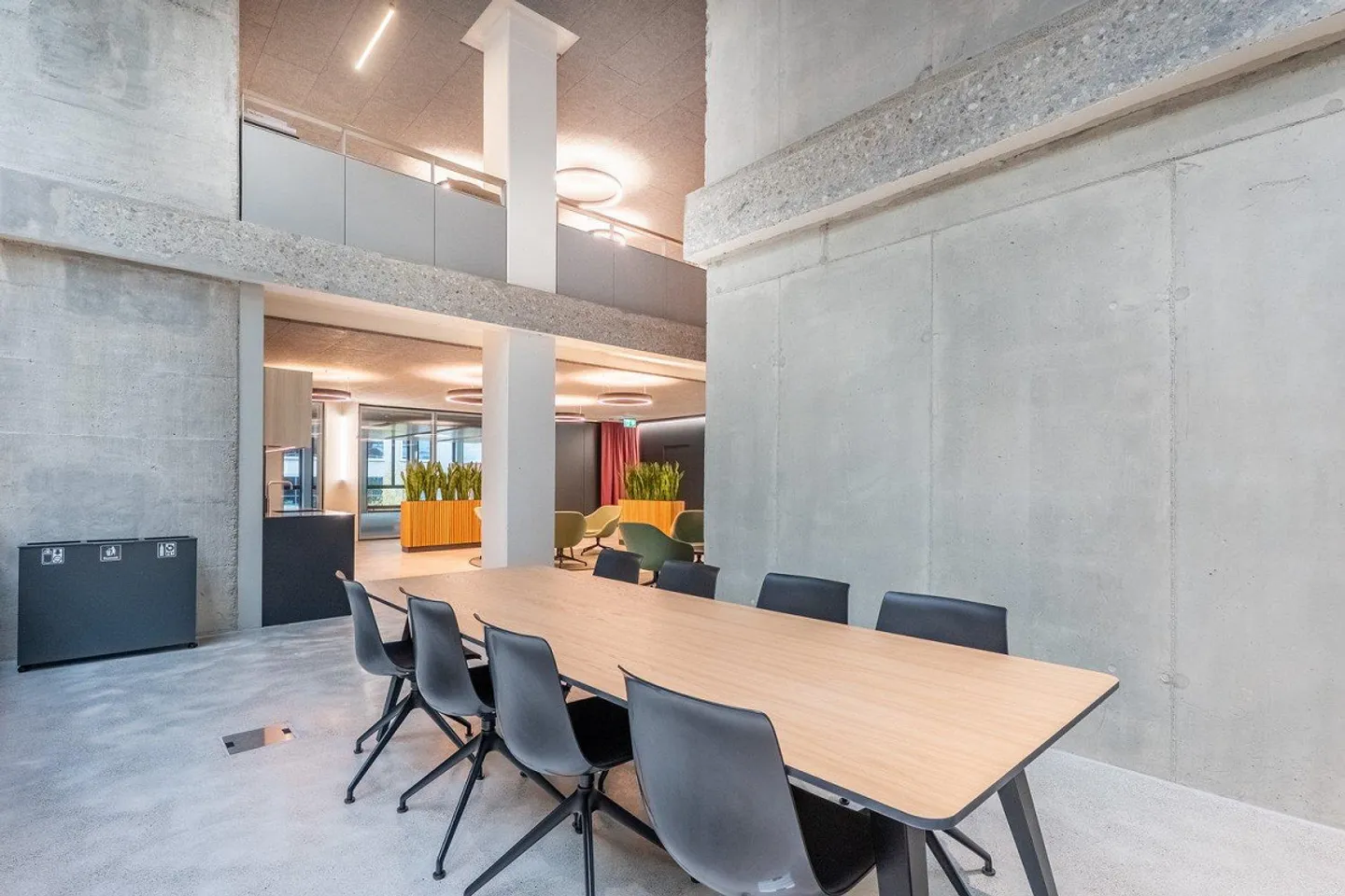 Modernes Büro in Zürich - Foto 9 von 11