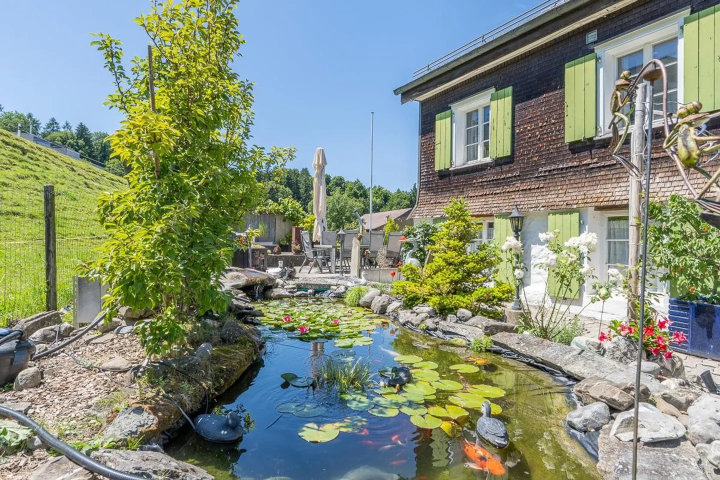 Casa bifamiliare unica - con vista mozzafiato sul lago - Foto 10 di 13