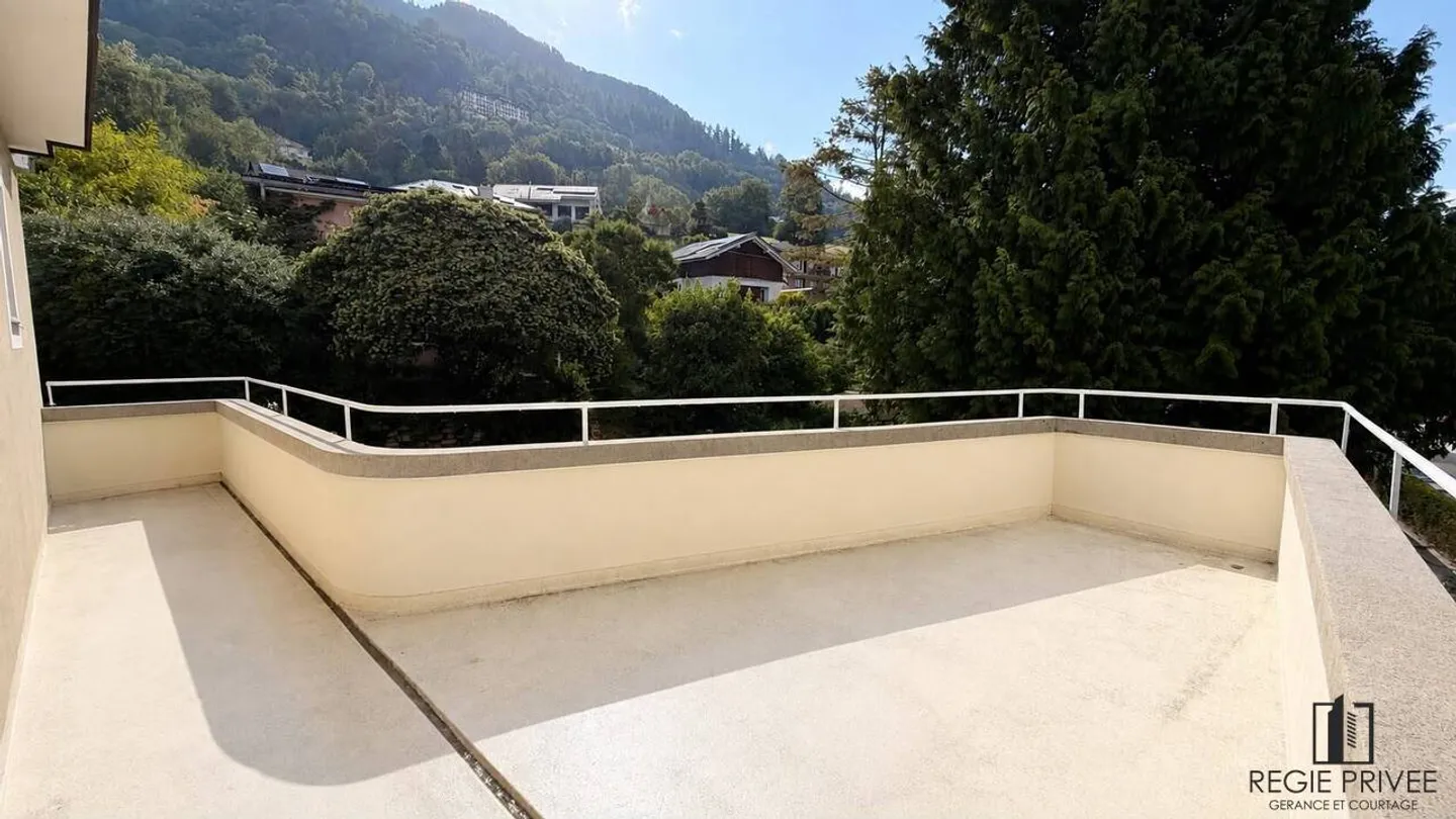 Superbe 2.5-Zimmer-Wohnung mit Seeblick - Foto 4 von 10