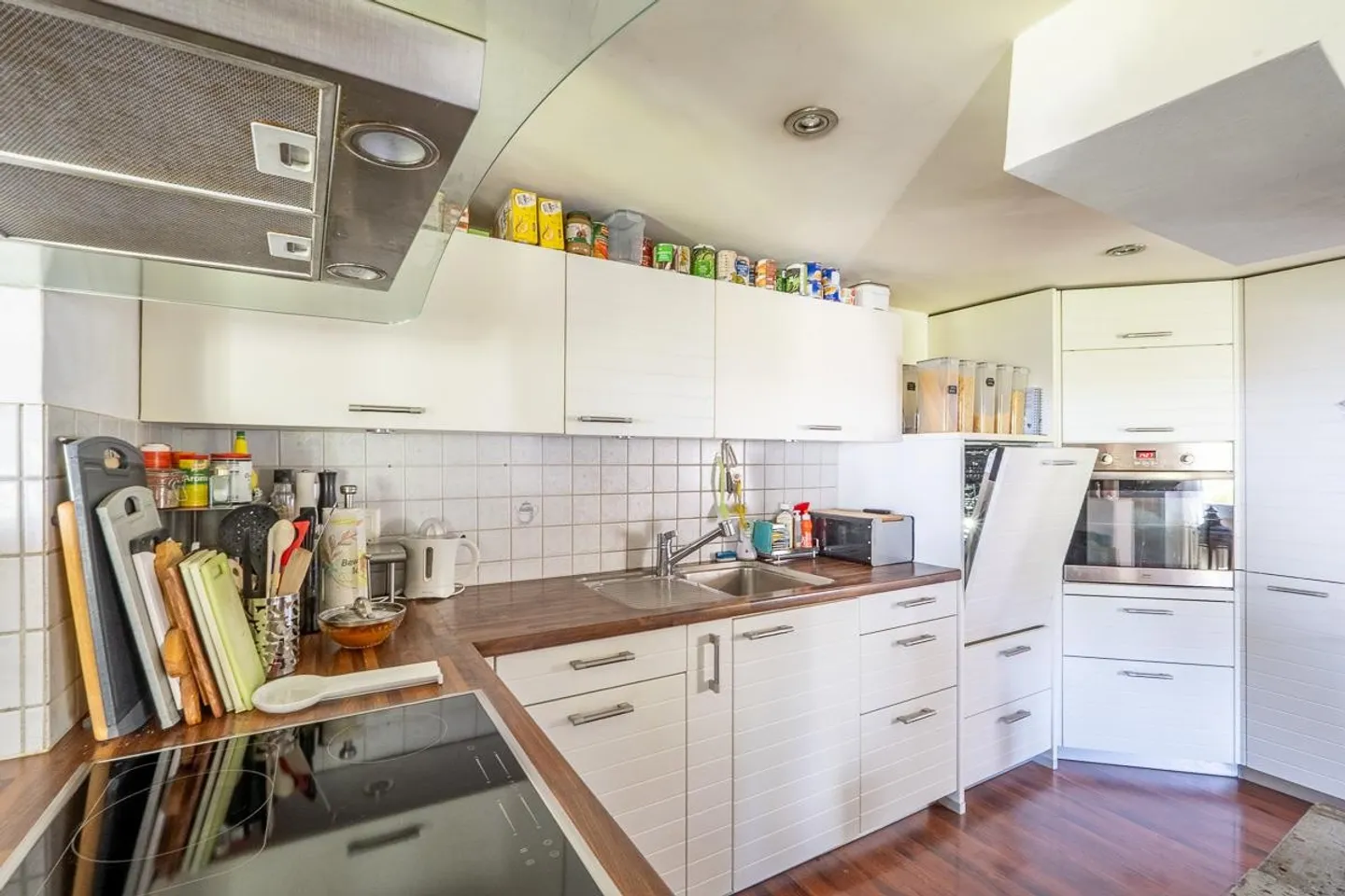 Casa bifamiliare unica - con vista mozzafiato sul lago - Foto 6 di 13