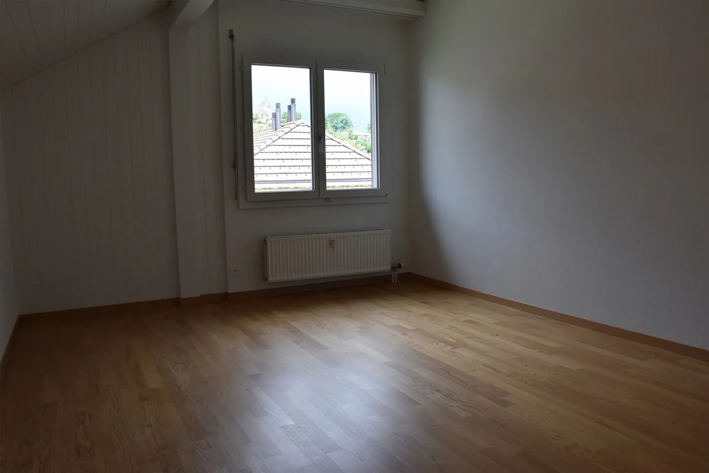 Appartement en duplex spacieux de 5,5 pièces dans le beau Riggisberg - Photo 6 sur 13