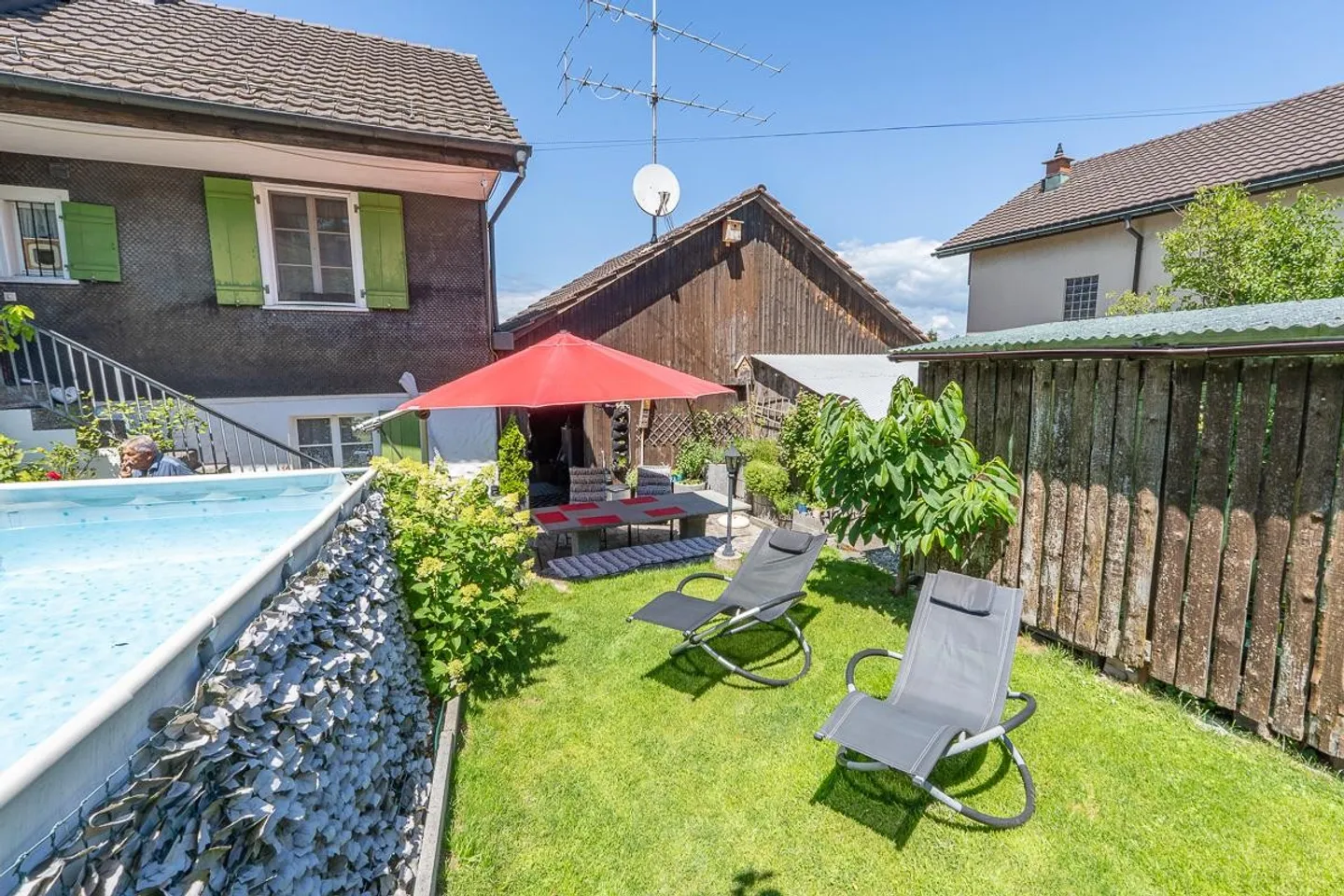 Casa bifamiliare unica - con vista mozzafiato sul lago - Foto 11 di 13