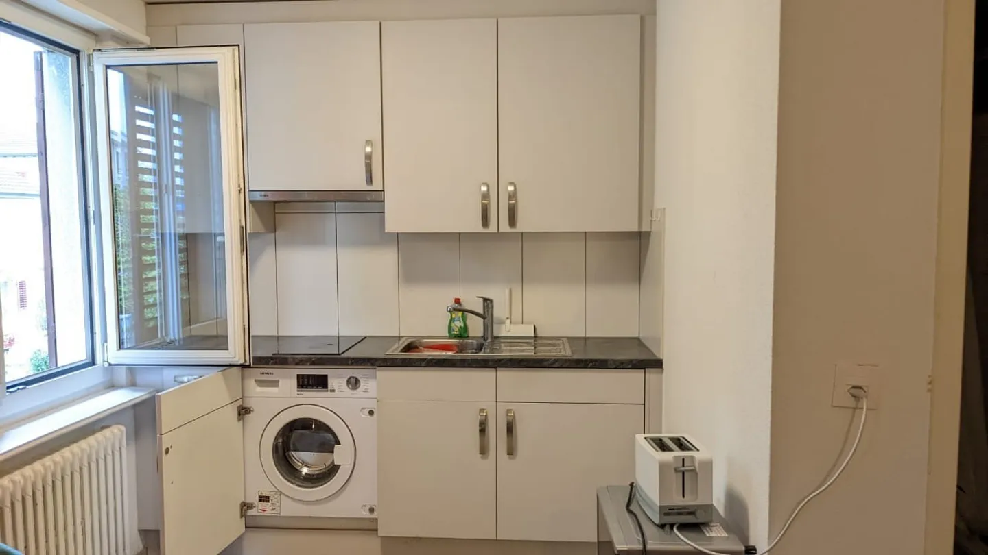 🏡 Charmant appartement de 1,5 pièce au centre de Dietikon (Zürich) - Photo 5 sur 8