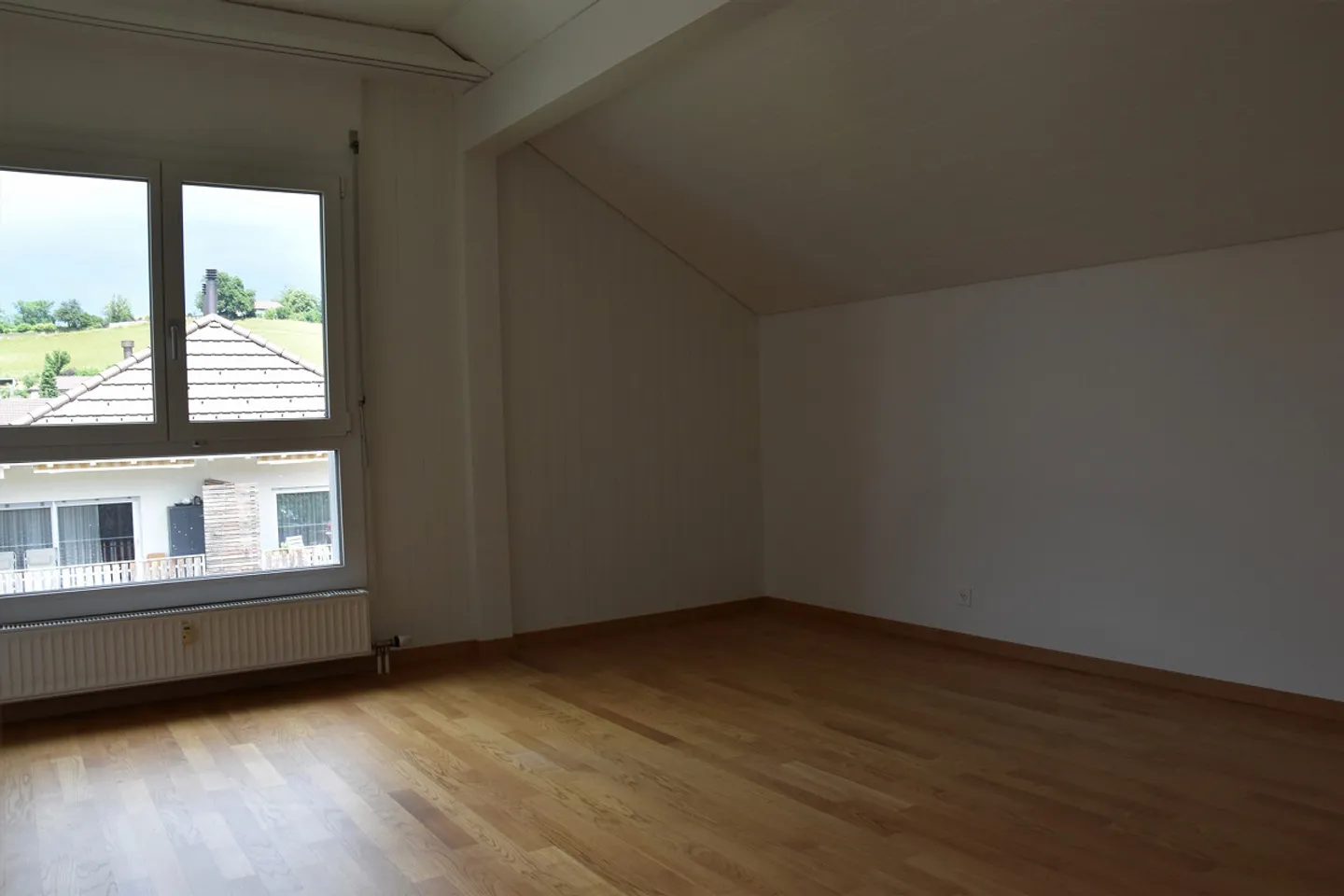 Appartement en duplex spacieux de 5,5 pièces dans le beau Riggisberg - Photo 8 sur 13
