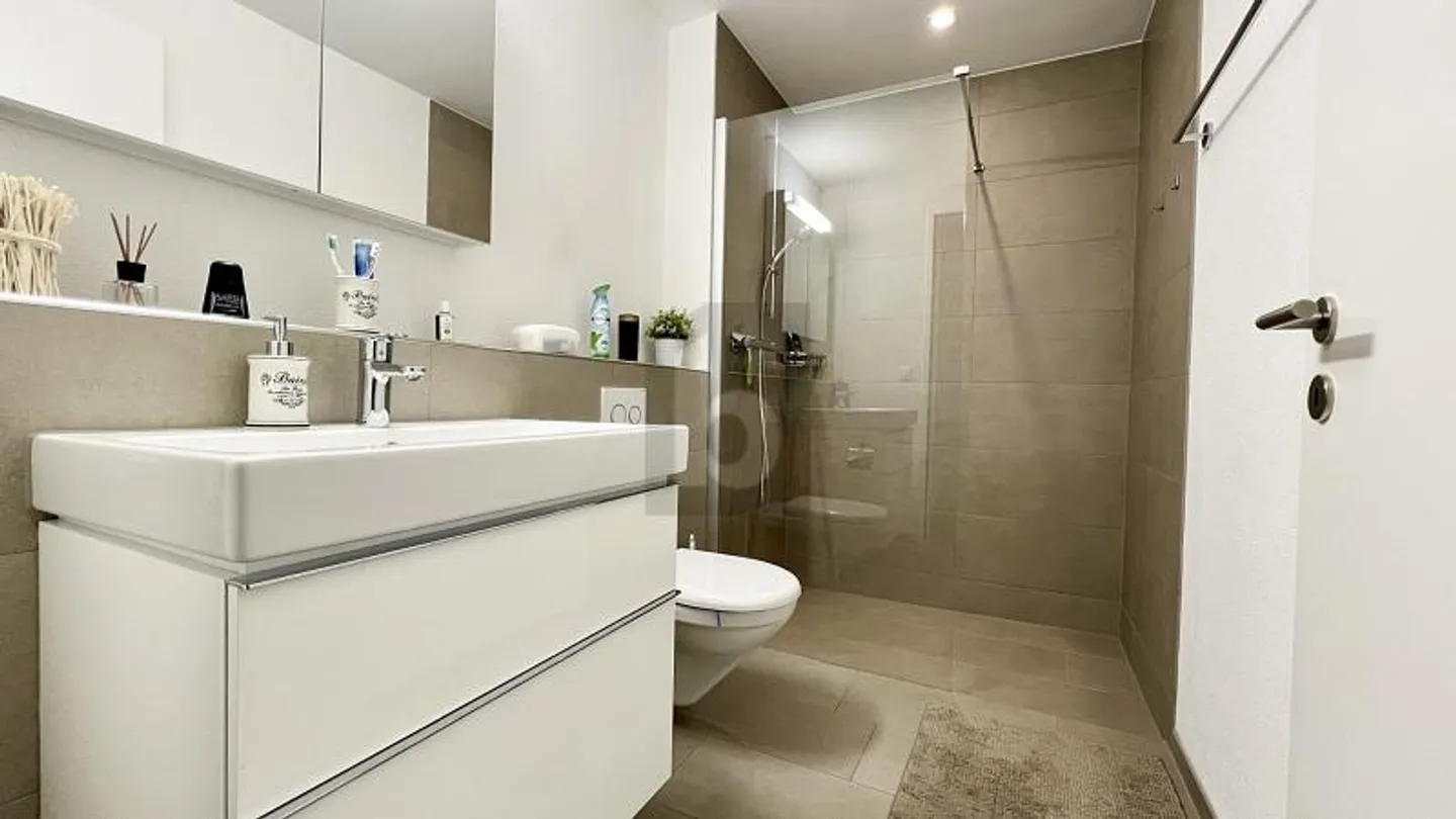 Appartement 3.5 pièces - Foto 4 von 6