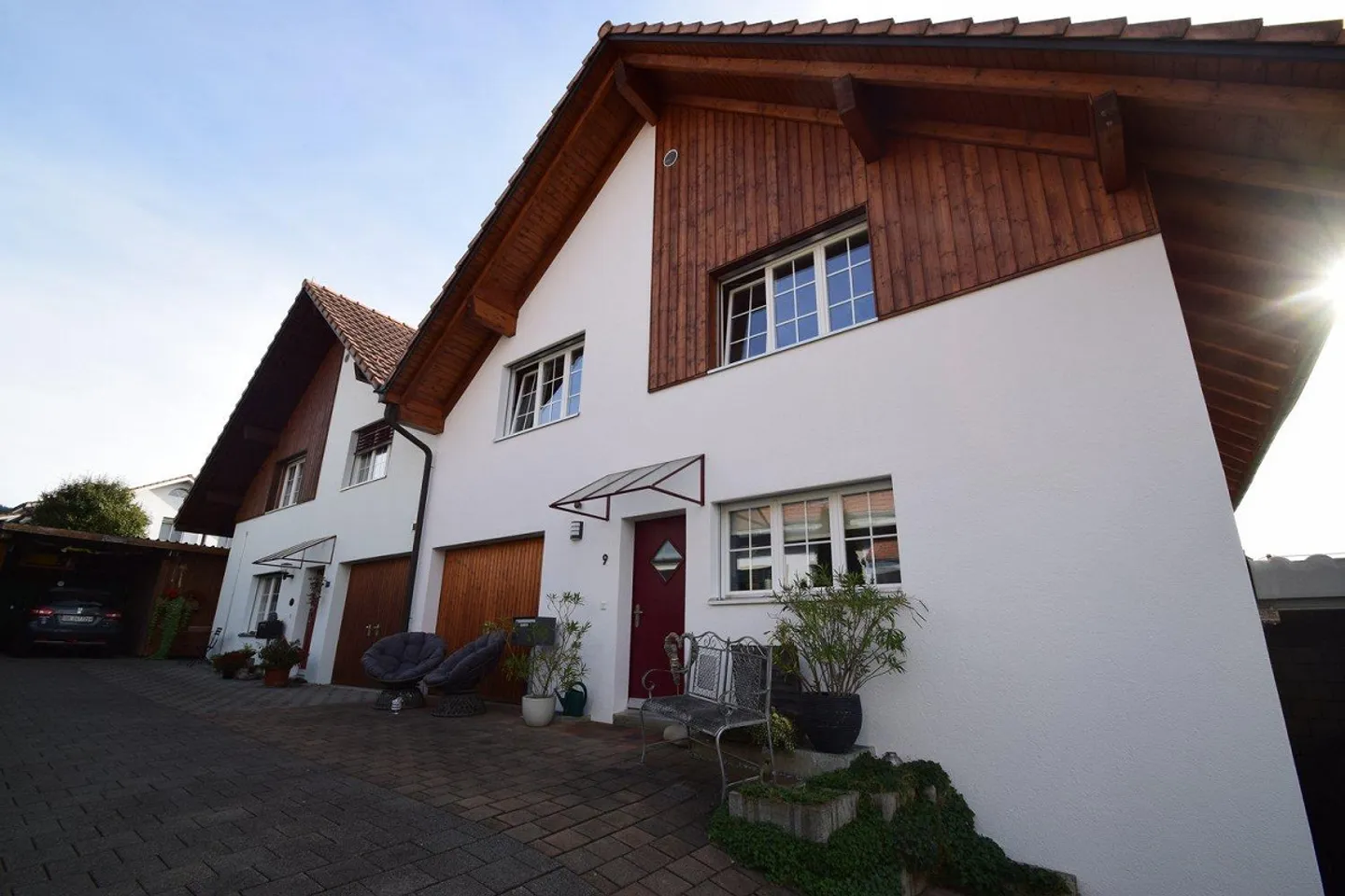 Charmantes Doppelhaus - Foto 1 von 13
