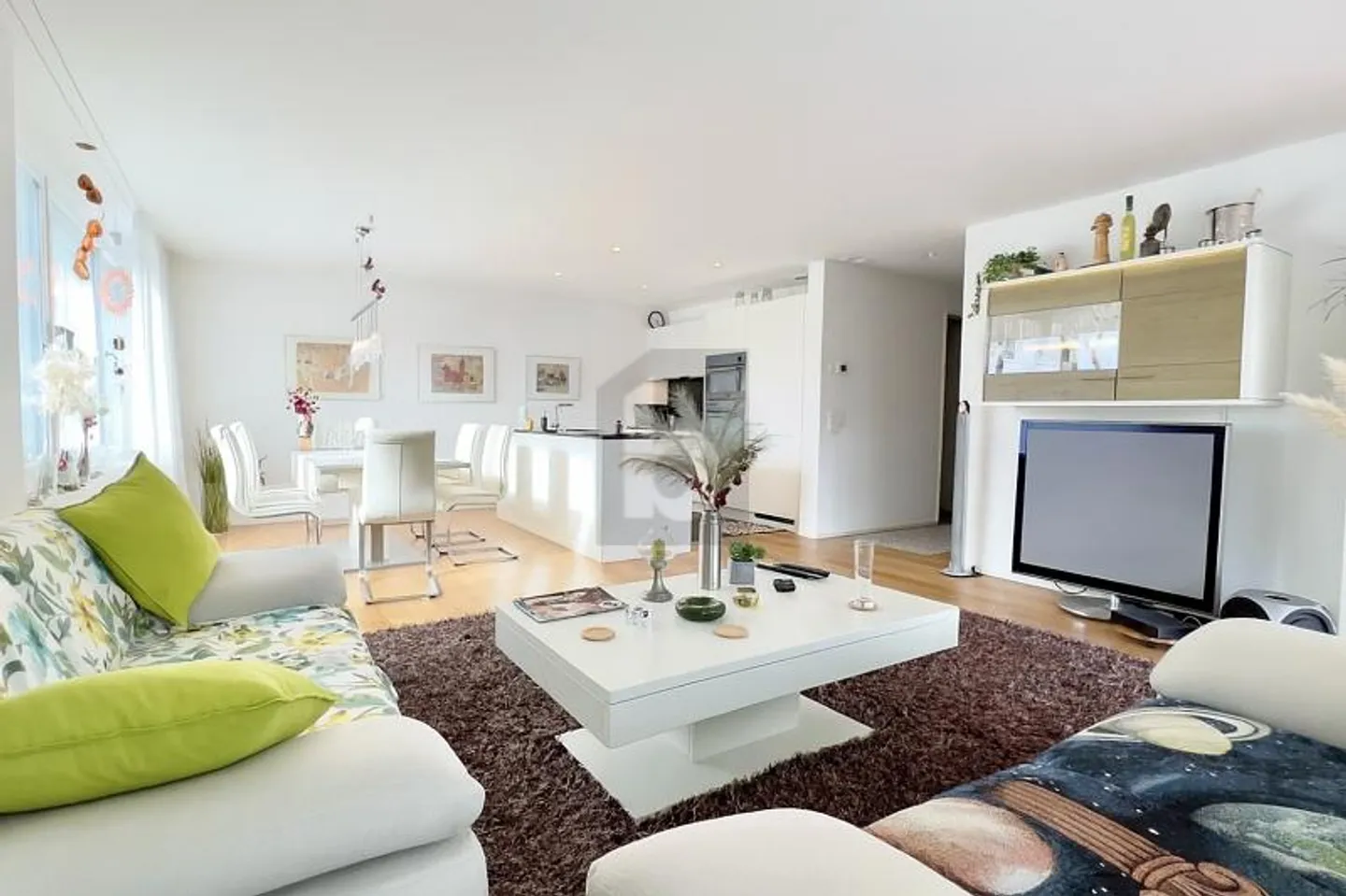 Appartement 3.5 pièces - Foto 1 von 6