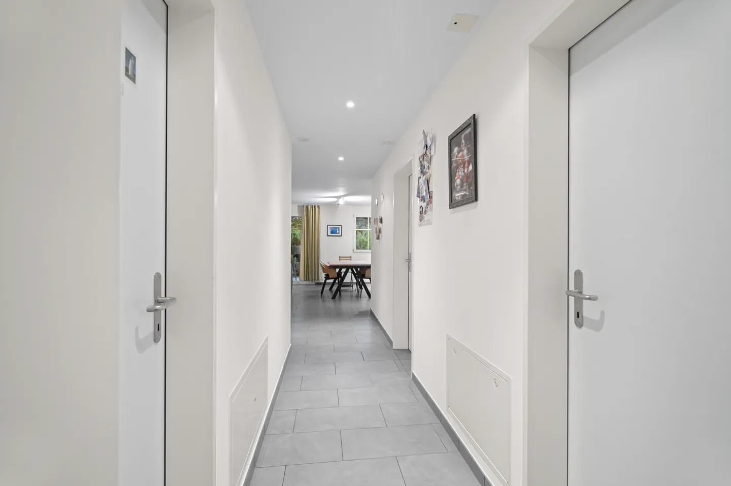 Zentrale 3.5-Zimmer-Wohnung in Oberrieden - Foto 7 von 11