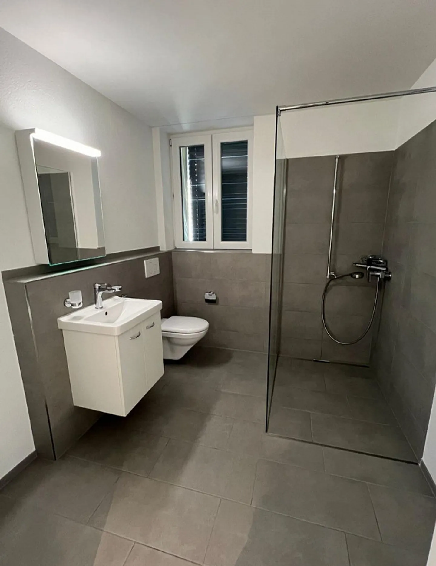 Appartamento di 1,5 stanze al piano terra in affitto - Foto 7 di 11