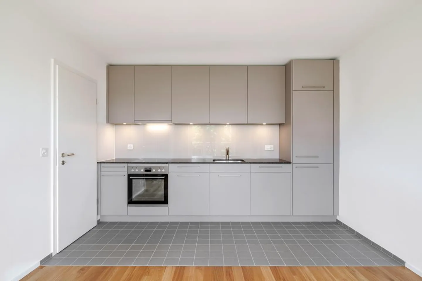 Appartamento appena ristrutturato nel quartiere Hirzbrunnen - Foto 2 di 9
