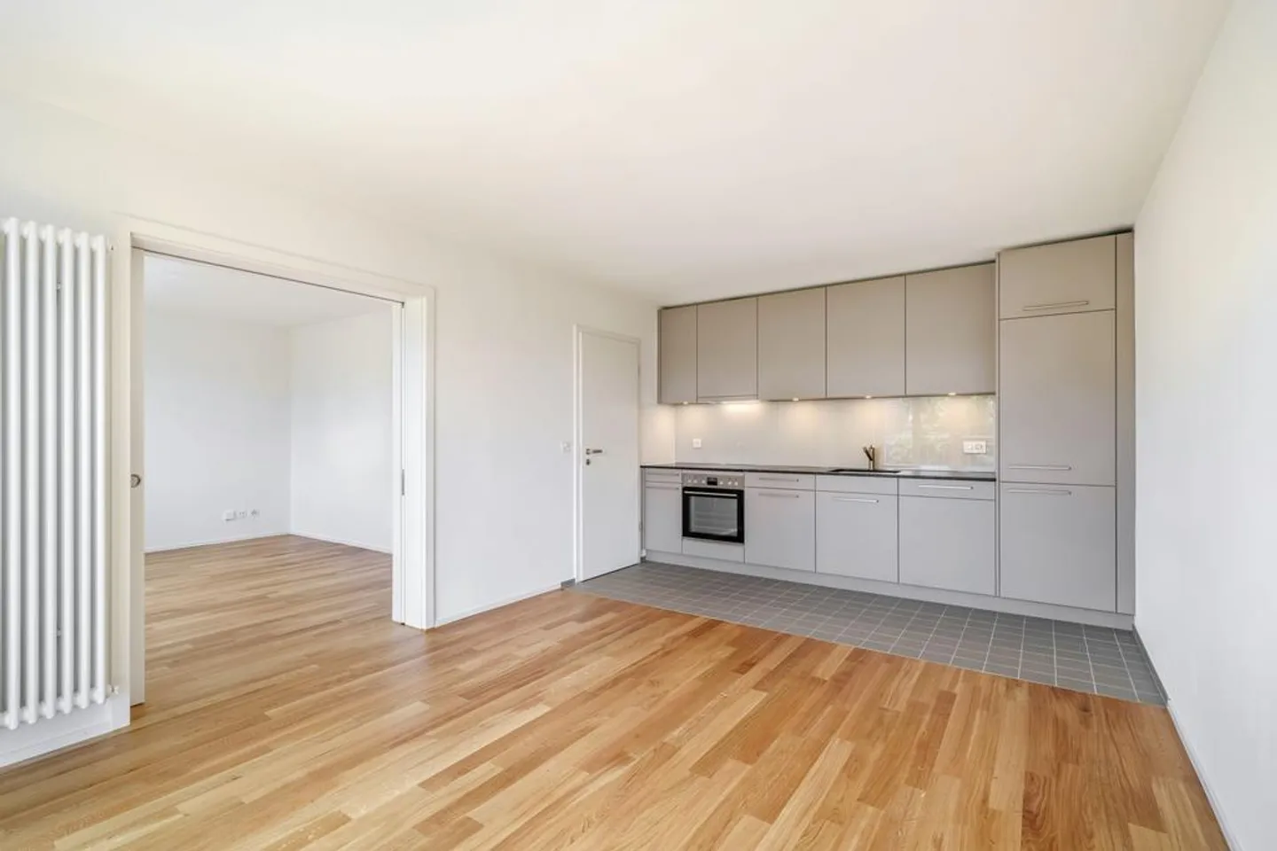 Appartamento appena ristrutturato nel quartiere Hirzbrunnen - Foto 3 di 9