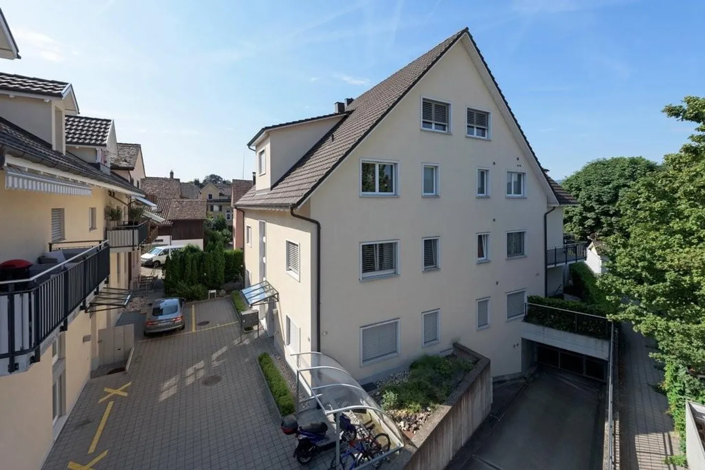 Posto auto nel garage sotterraneo - Centro di Erlenbach - Foto 1 di 1