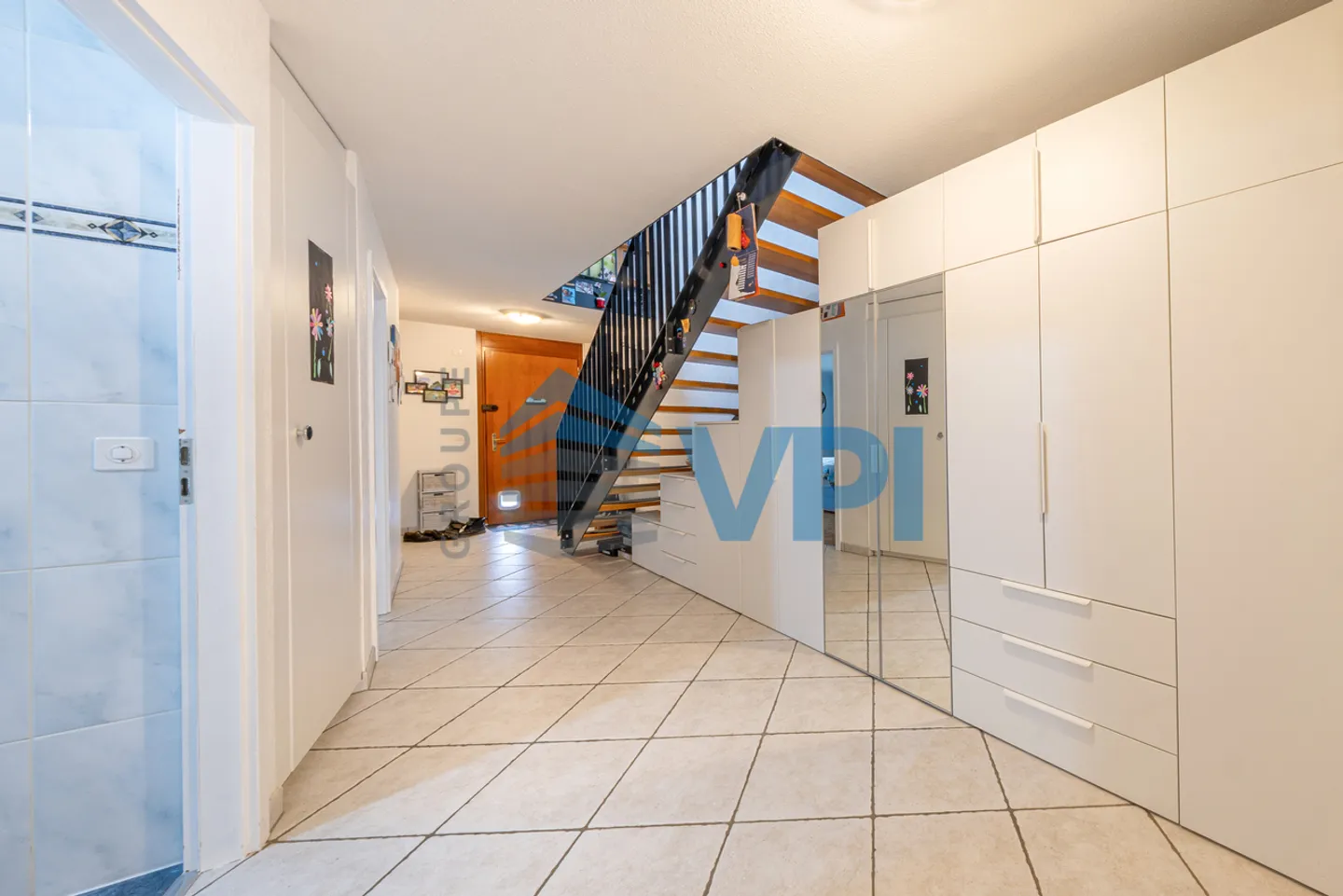 Appartamento duplex con 5 stanze - Attico - Foto 8 di 13