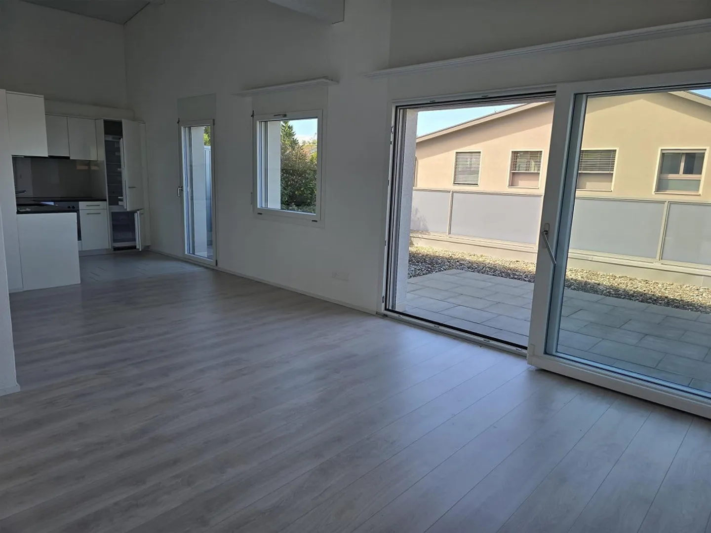 Bellissimo appartamento attico di 2,5 stanze - Foto 1 di 5