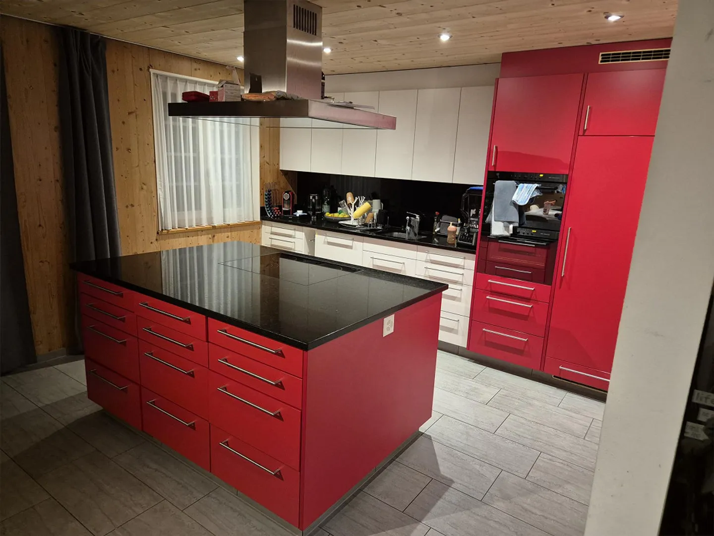 Spacious 4.5-Room Apartment Ideal for Families and Couples - Photo 1 of 16