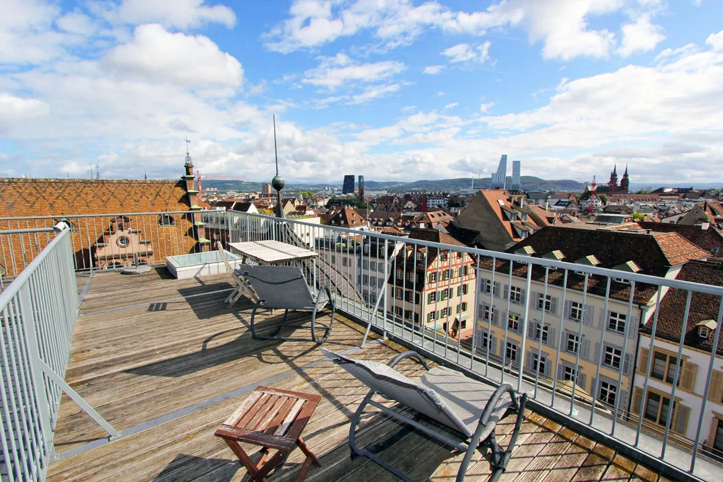 C'è una vista migliore su tutta la città? - Foto 1 di 12