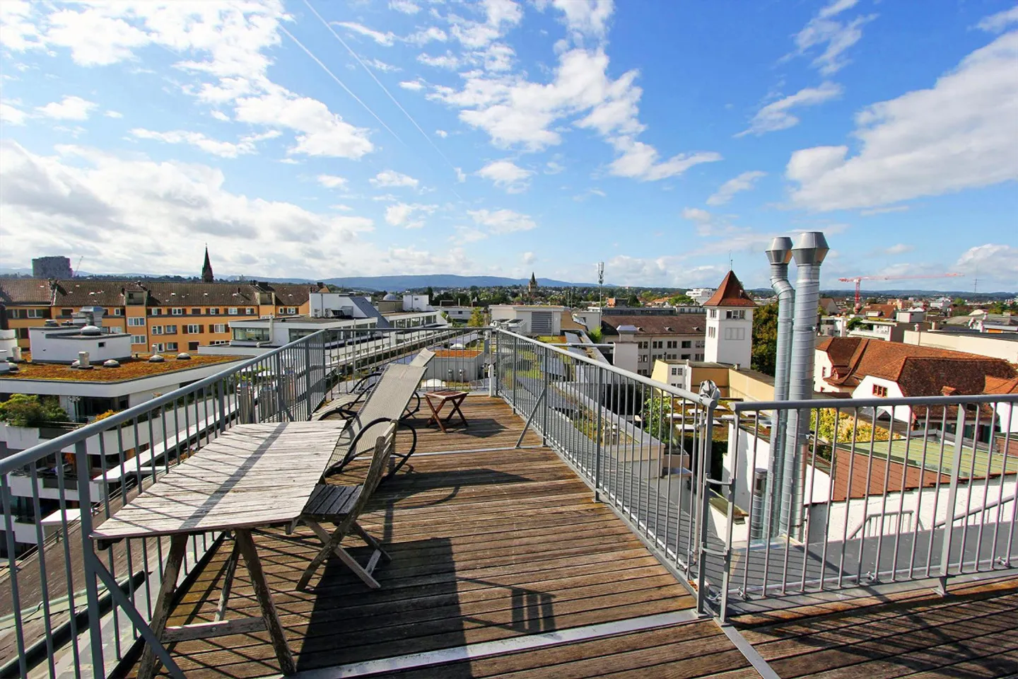 C'è una vista migliore su tutta la città? - Foto 2 di 12
