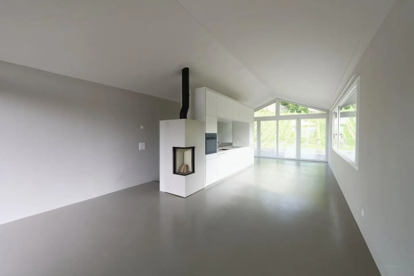Votre nouvelle maison de rêve avec jardin au bord du lac de Morat! - Photo 2 sur 11
