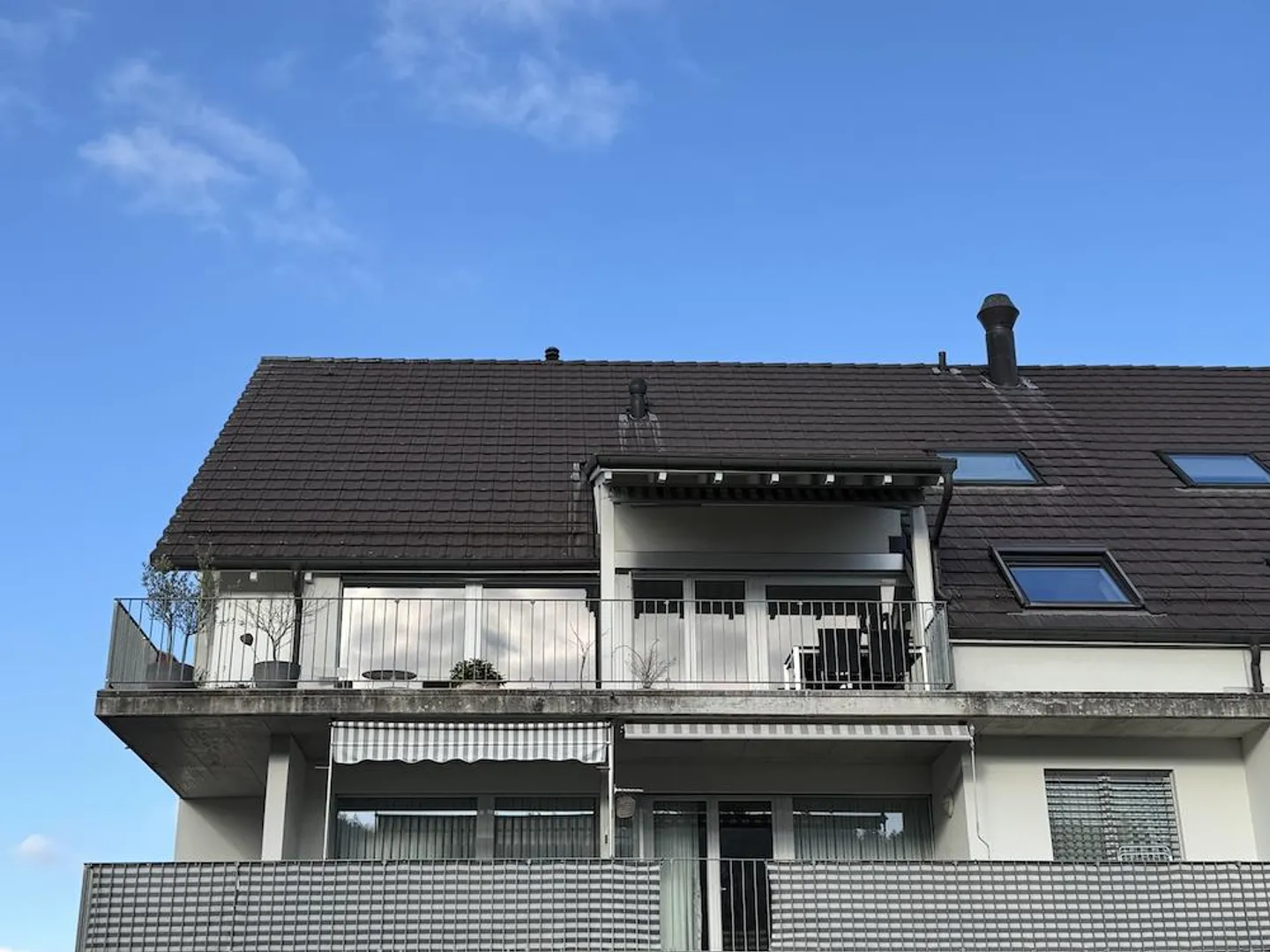 Appartamento Familiare Unico in una Posizione Centrale e Tranquilla - Foto 12 di 14