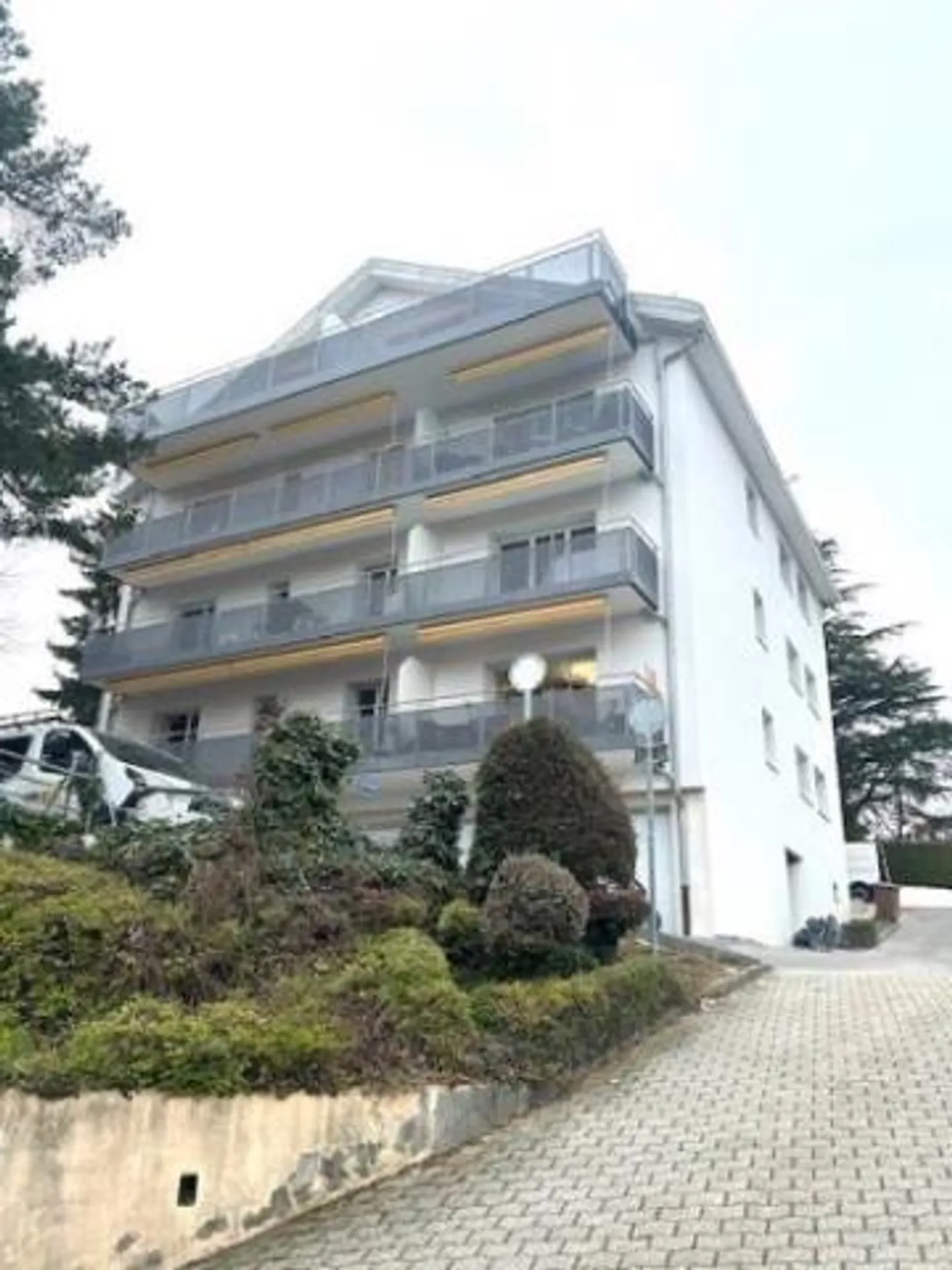 3.5 Room Apartment - Photo 1 of 11