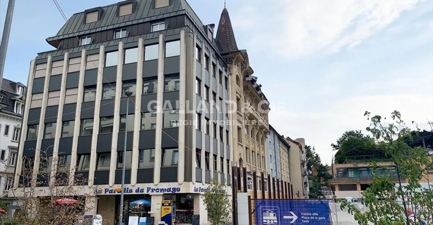 Office space for rent - Photo 1 of 2