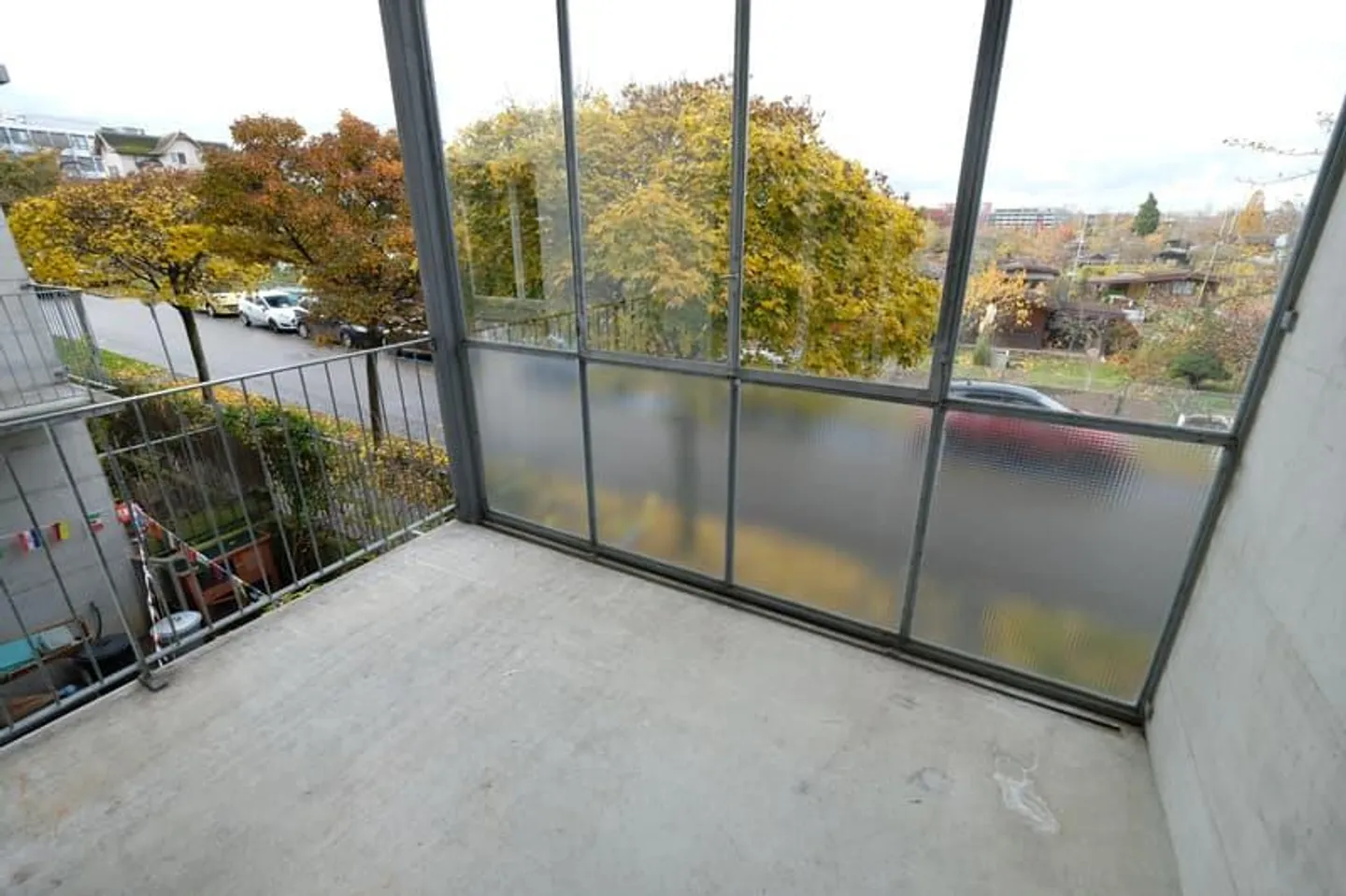 Spacious 3.5-room apartment in the green - Photo 4 of 11