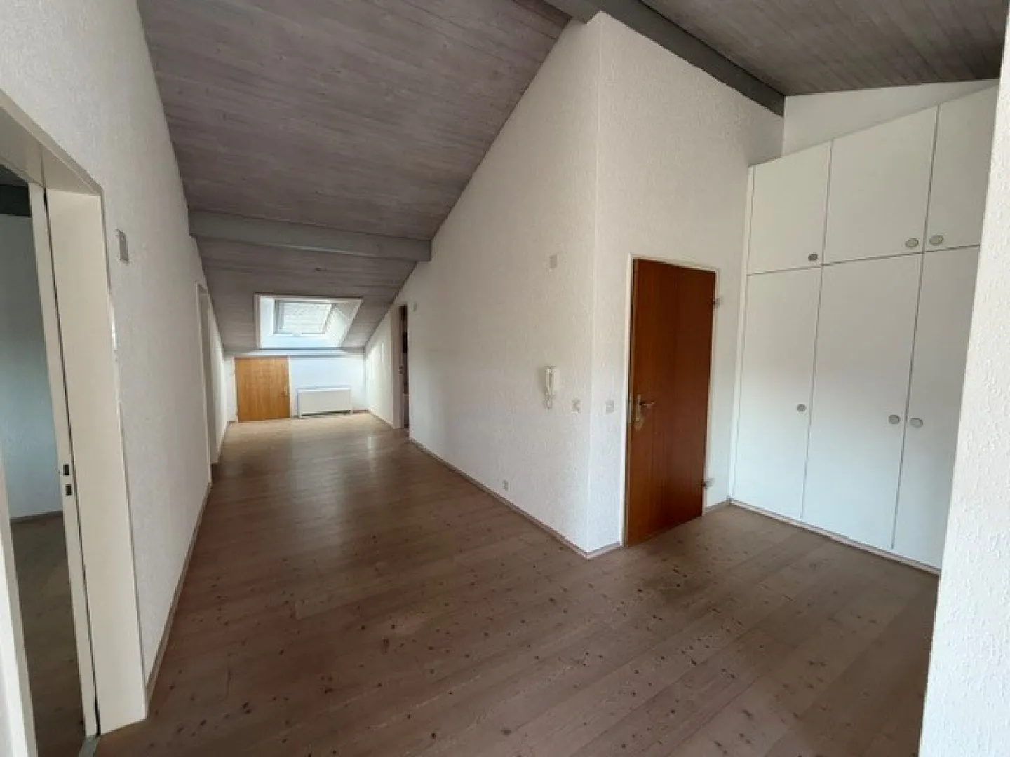 Appartement sous les combles de 3,5 pièces à la Grenzstrasse 16 à Breitenbach - Photo 4 sur 11