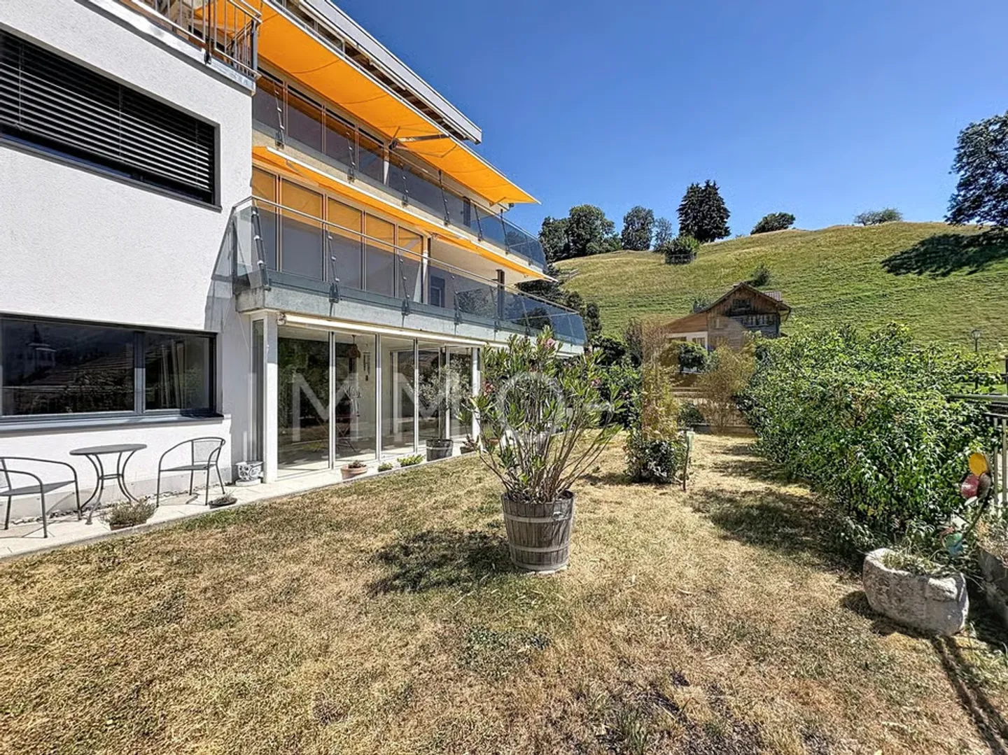 Geräumige Wohnung - Terrasse, Garten mit ungehindertem Blick auf den Moléson - Foto 12 von 13