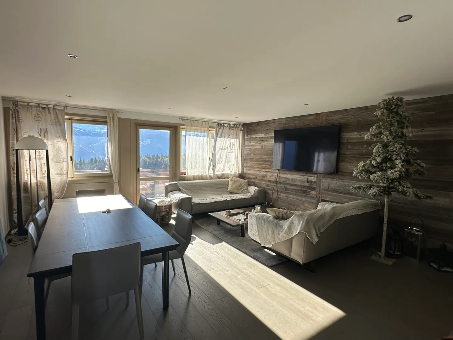 Bellissimo duplex di 4,5 stanze vicino al centro - Foto 3 di 8