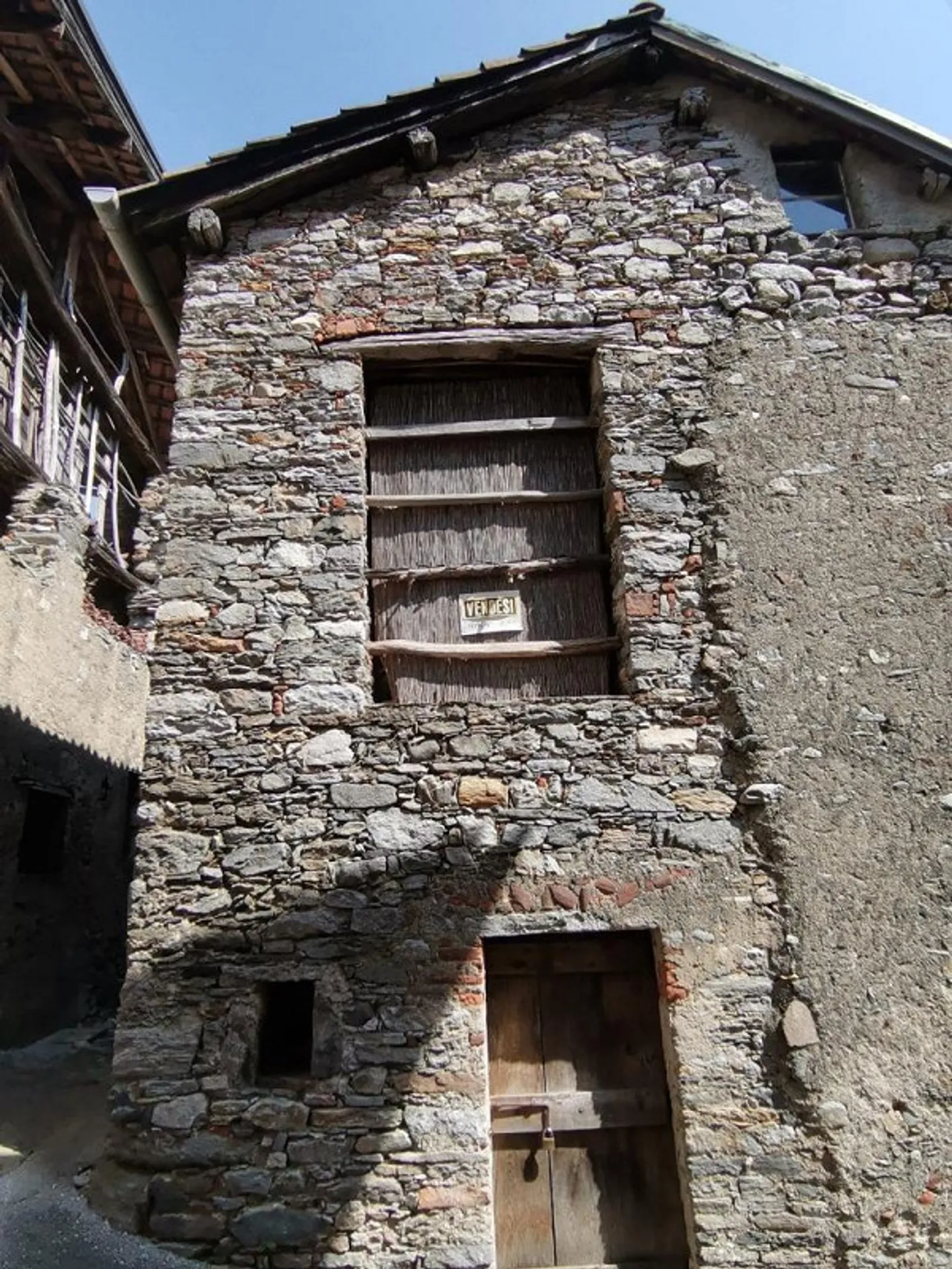 Charming Village Houses to Renovate - Photo 2 of 13