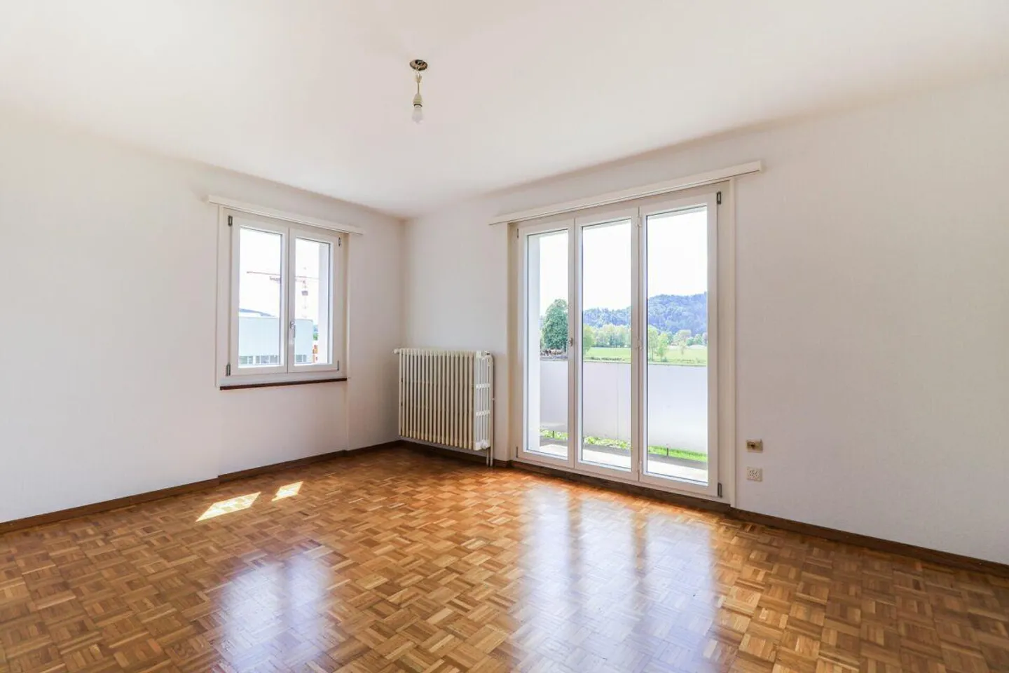 Heimelig wohnen mit Blick ins Grüne - Foto 4 von 7