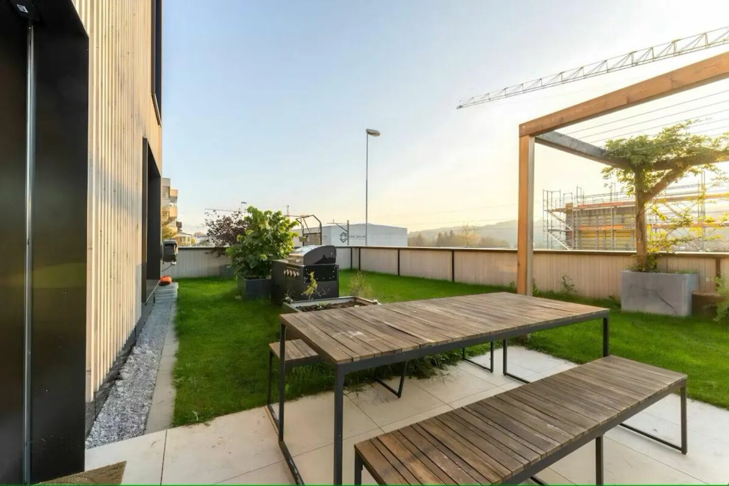 Exclusive 5.5-room maisonette garden apartment with many highlights - Photo 7 of 9