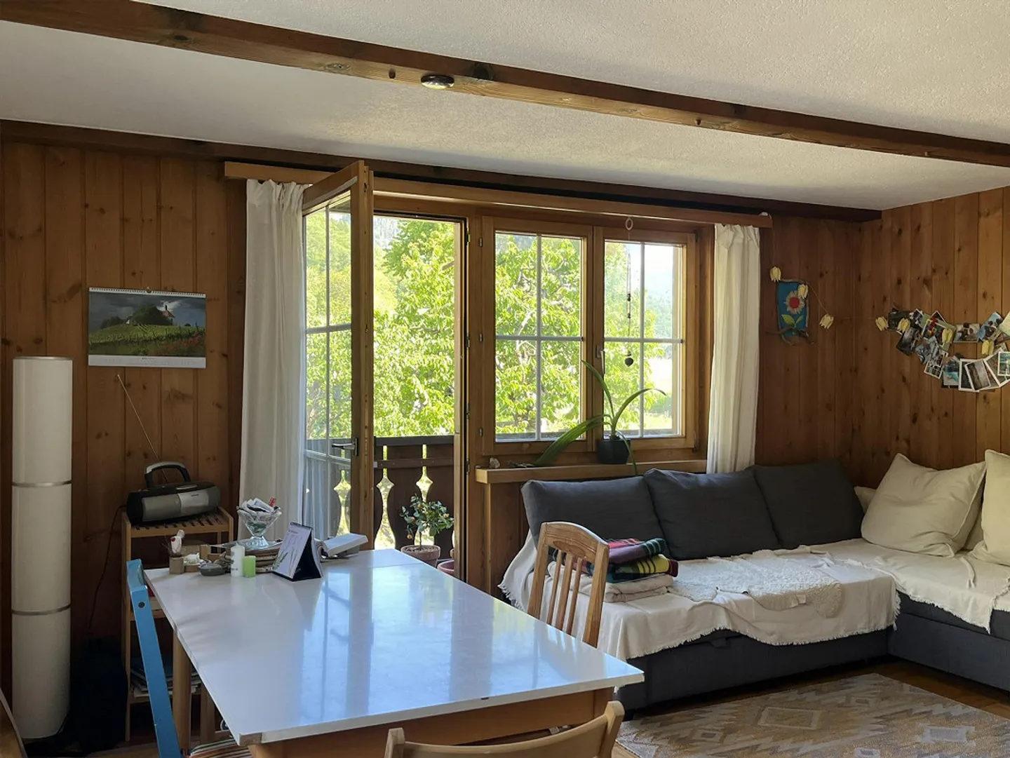 Appartement lumineux et confortable de 2 pièces dans un endroit calme - Photo 1 sur 5