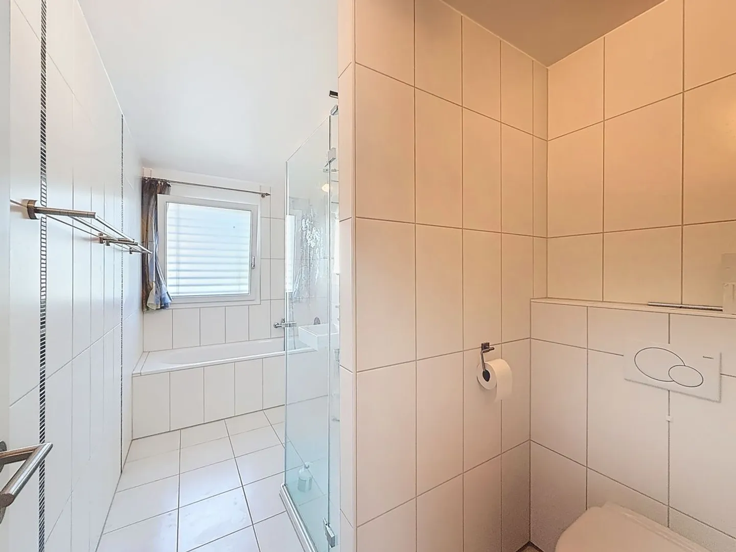 La Sarraz - Casa Pratica Ideale per una Famiglia - Foto 7 di 10