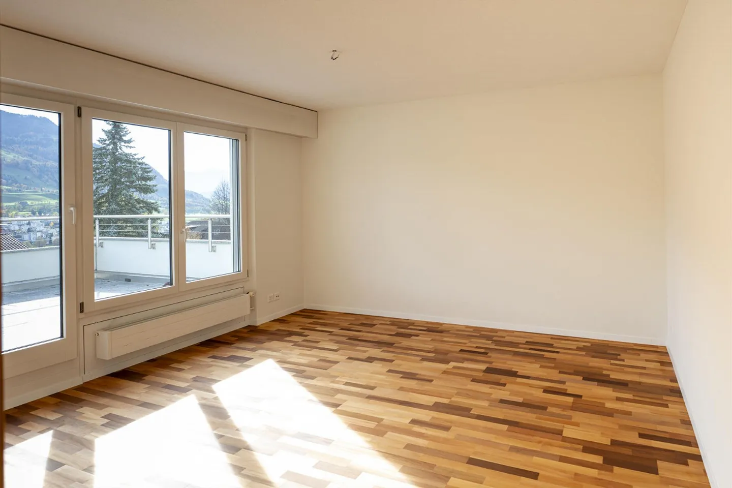 Light flooded Family Home with Breathtaking Lake and Mountain Views - Photo 10 of 17