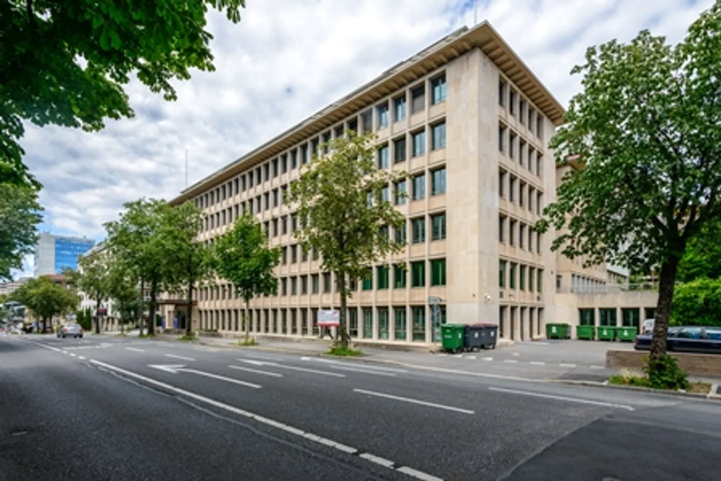 Außenparkplatz für Zweiräder - Foto 1 von 1