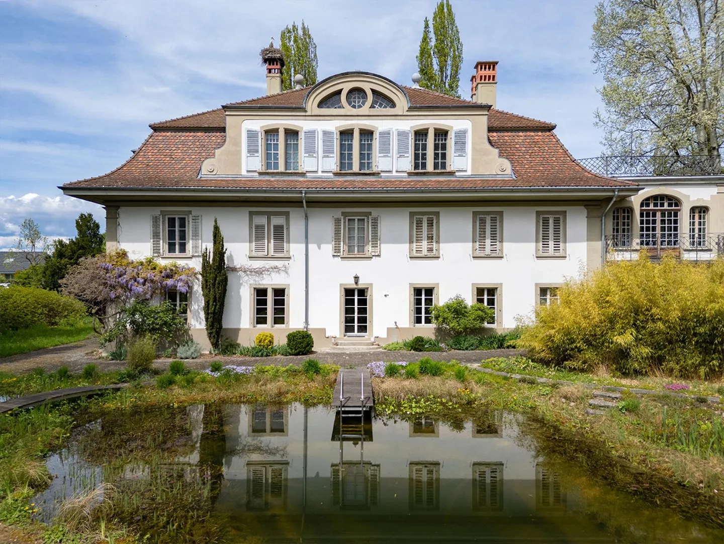 Enchanteur, rêveur et prestigieux – un espace de vie spacieux au sein de l'historique - Photo 1 sur 19