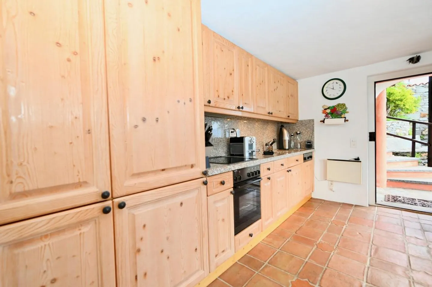 Rustico affascinante con vista mozzafiato sul Lago Maggiore - Foto 13 di 16