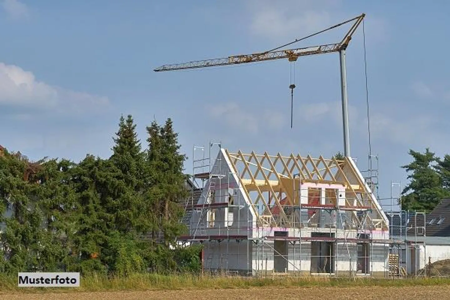Casa a schiera con 3 appartamenti - Foto 1 di 13