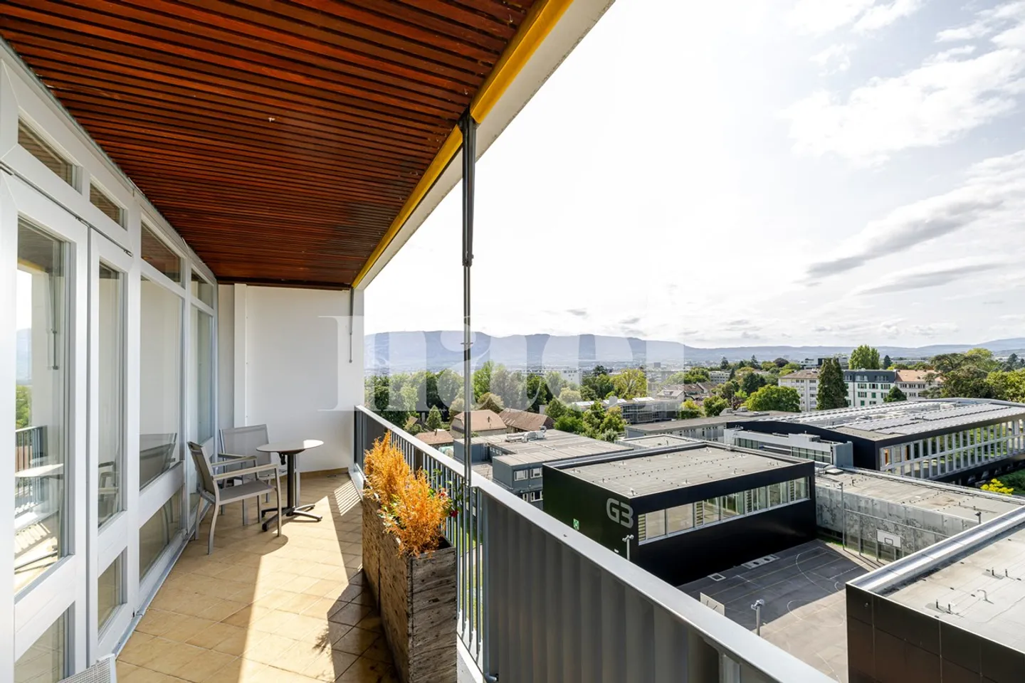 Apartment in a prestigious residence - Photo 5 of 13