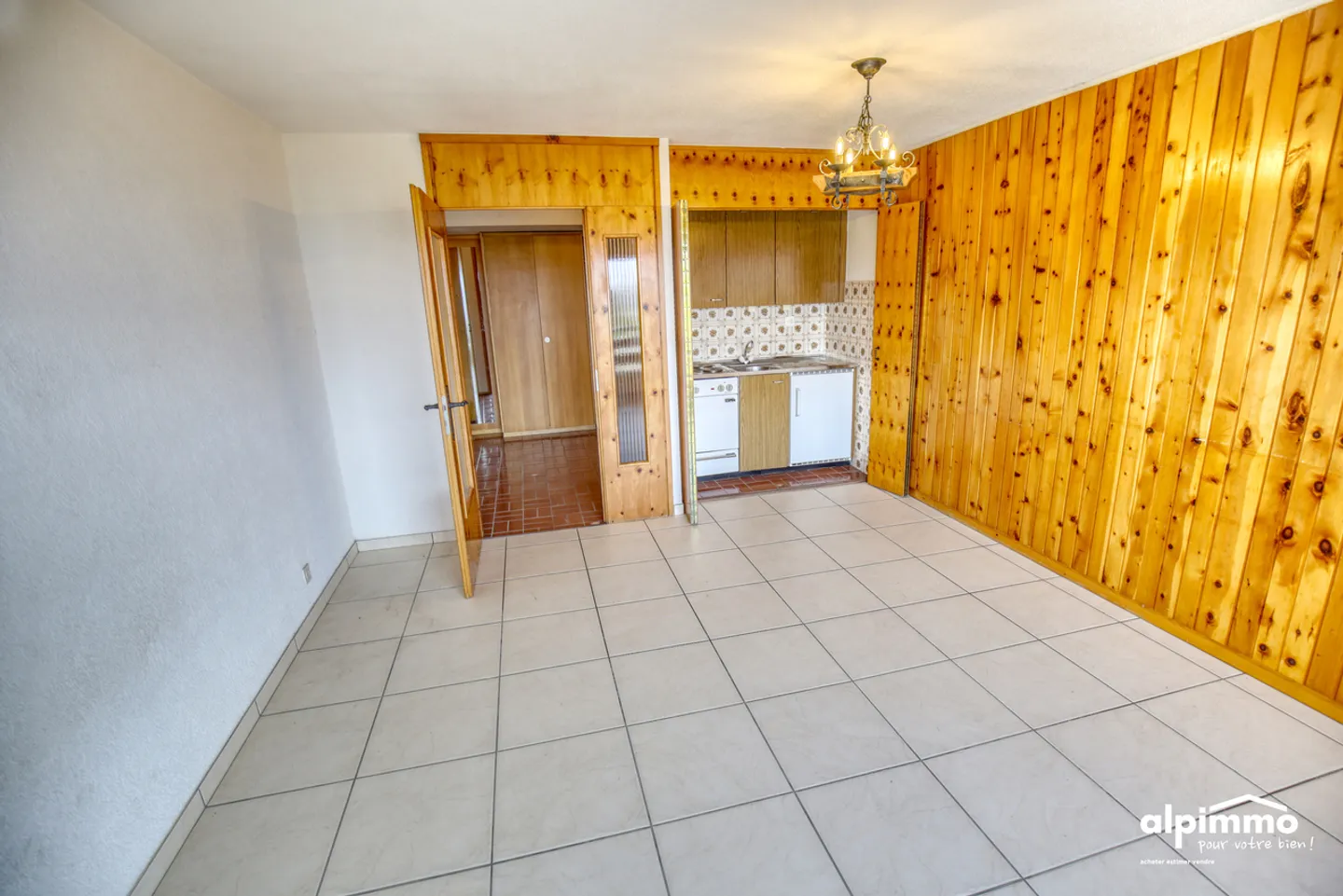 Studio à vendre - Photo 1 sur 9