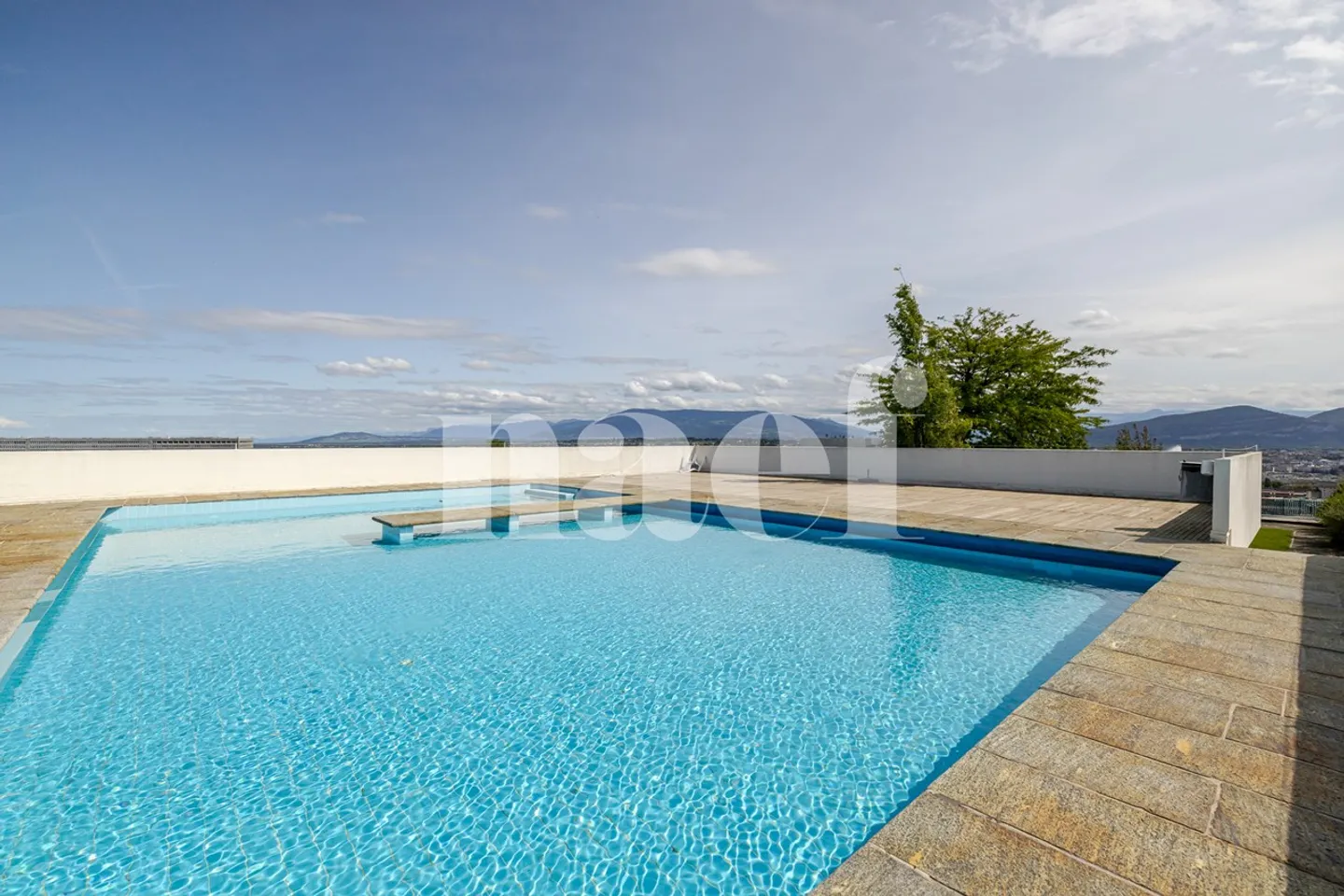 Apartment in a prestigious residence - Photo 12 of 13