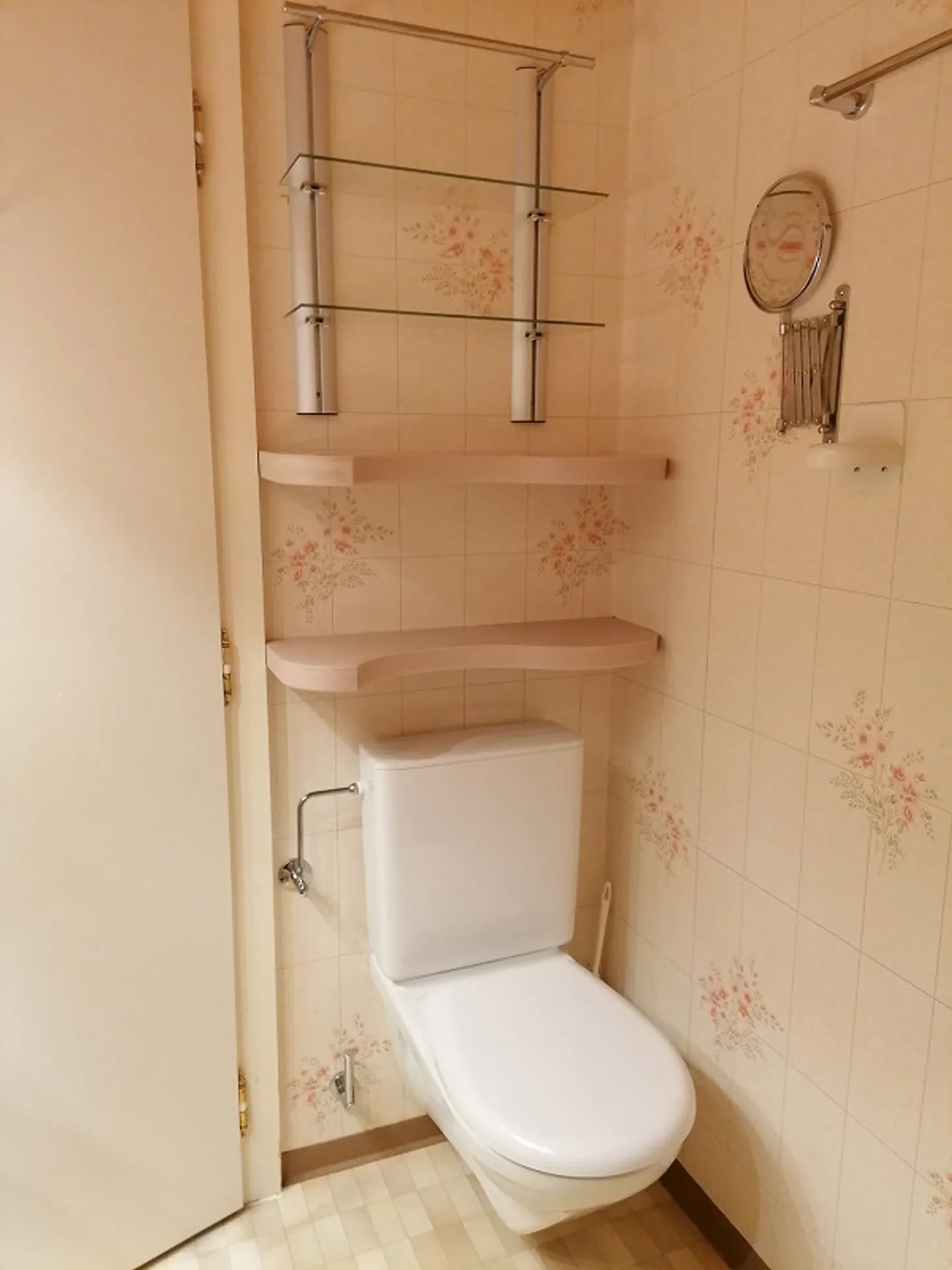 Cozy studio for rent no smokers - Photo 7 of 10