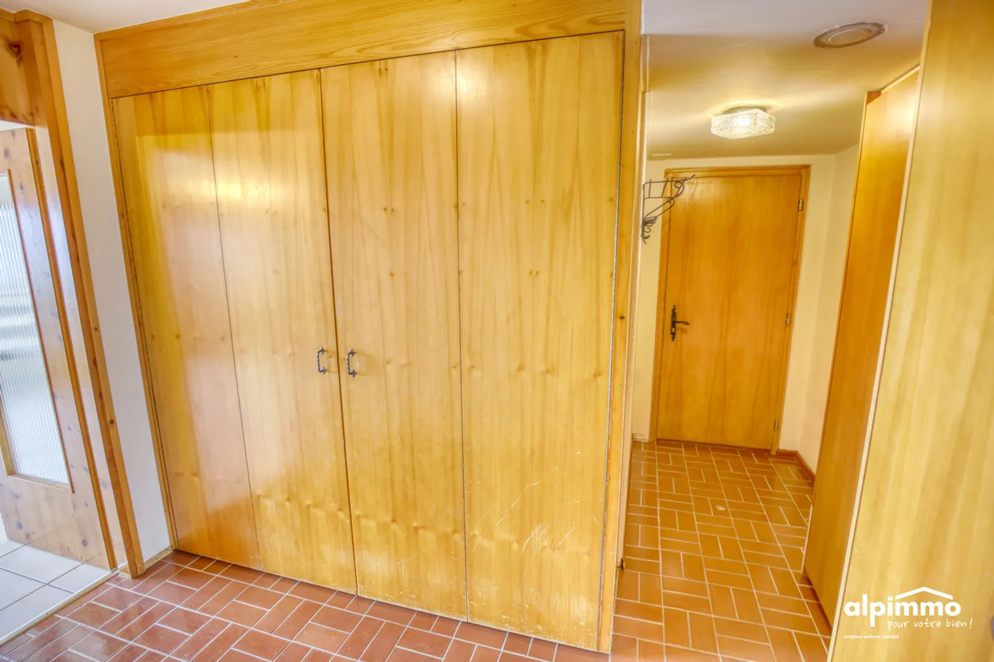 Studio à vendre - Photo 5 sur 9