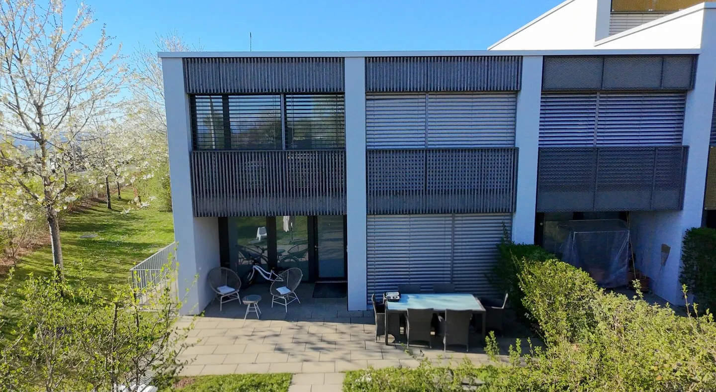 Charmantes Familienhaus mit Aussicht - Foto 2 von 16