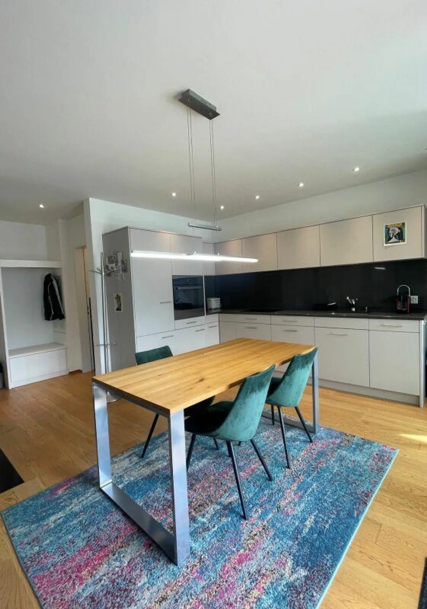 Limited for about 6 to 12 months: Furnished, nearly new penthouse apartment... - Photo 2 of 14