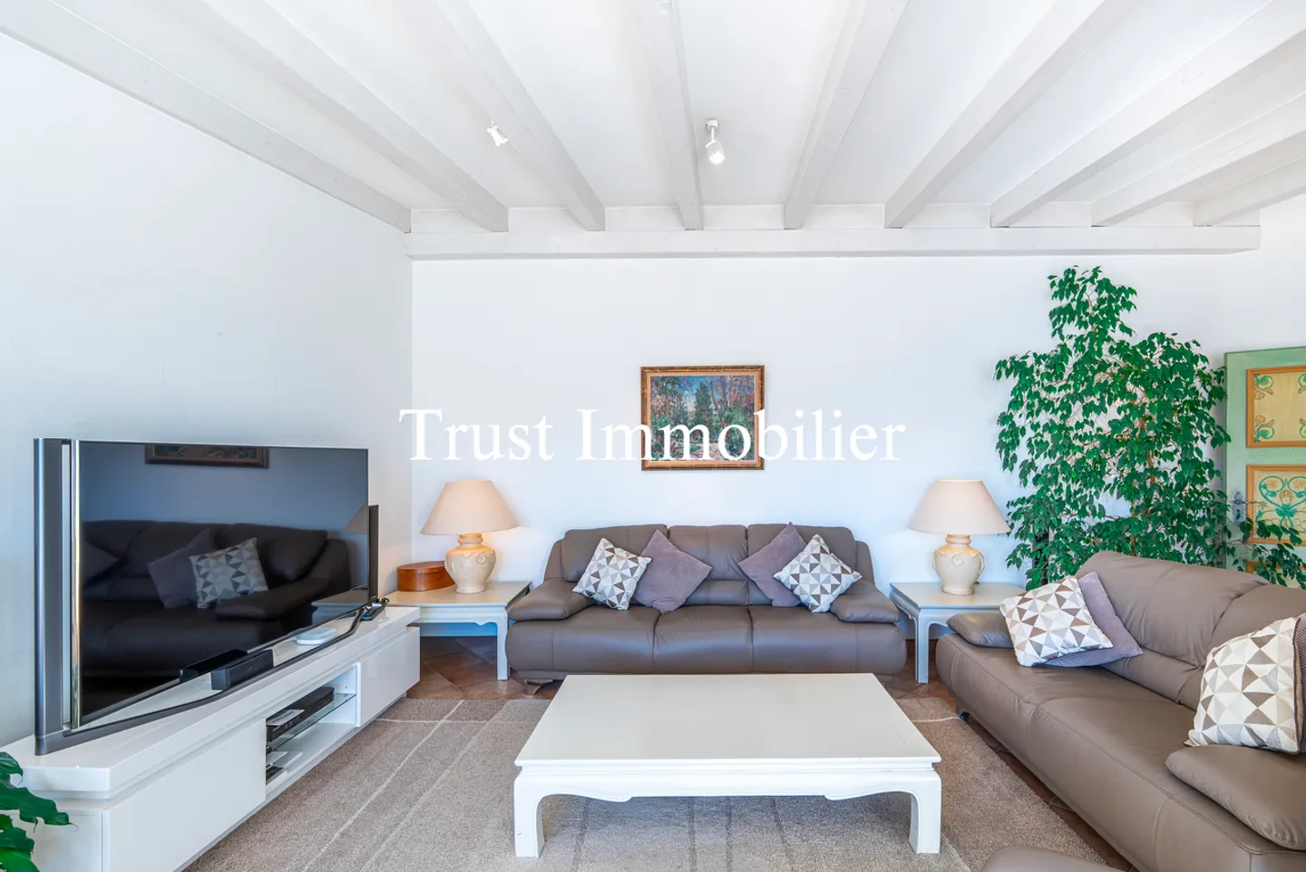 Stunning Apartment in Crans-Montana - Photo 14 of 32
